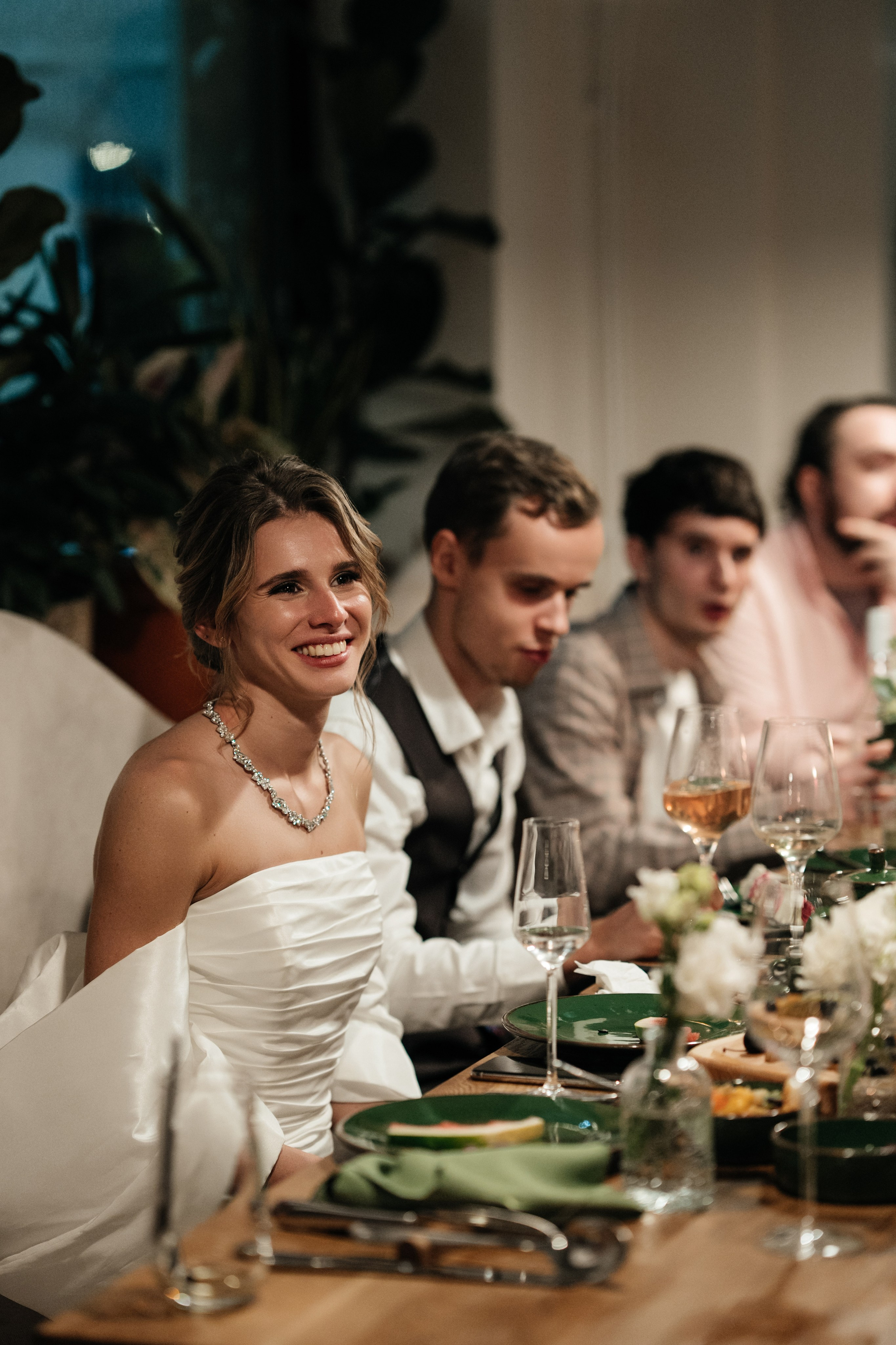 Ресторан Домик в саду, ВДНХ. Свадебный фотограф Москва Александра Аверкова