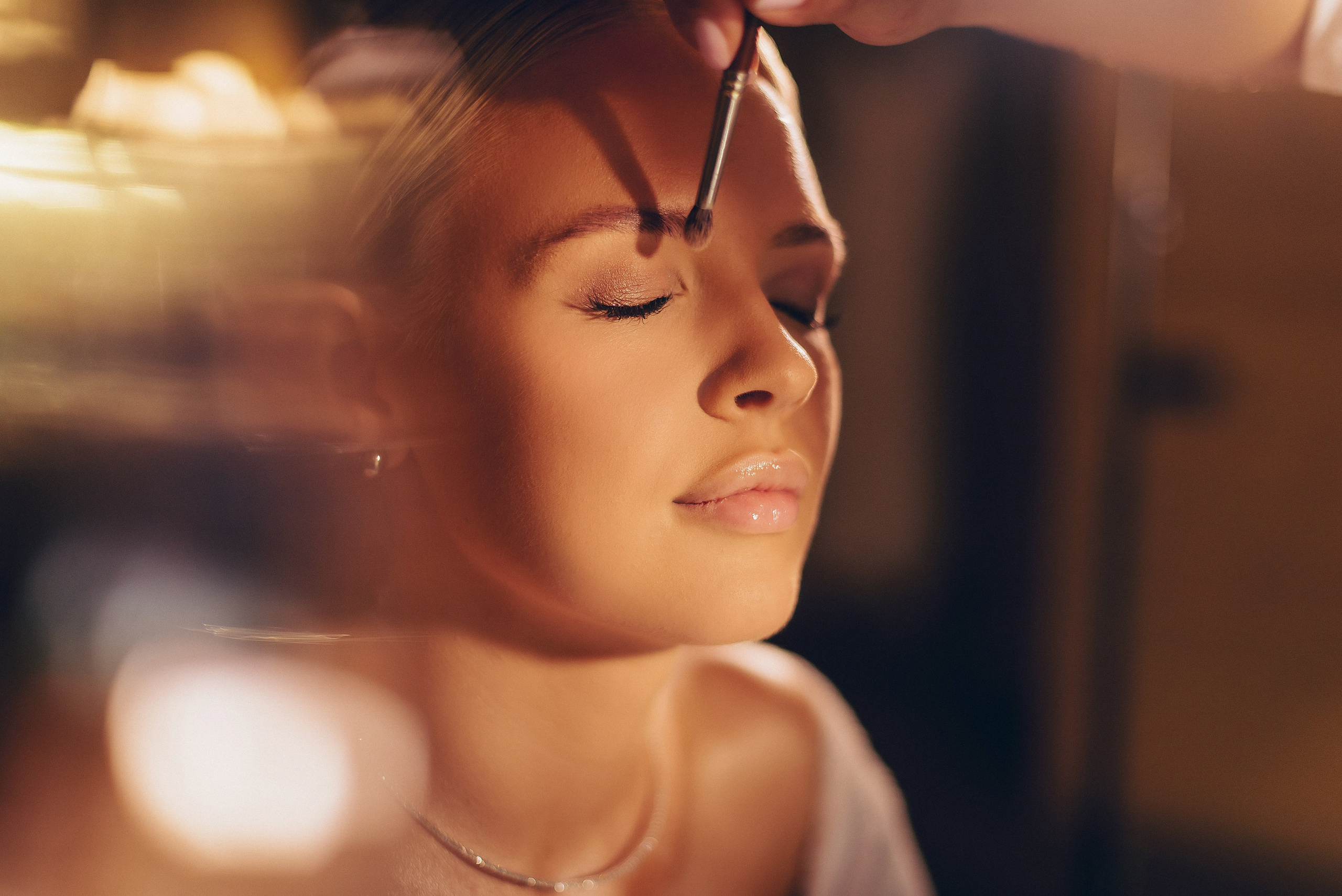 Сборы невесты Марии в экоотеле. Профессиональный фотограф Natali Aieteia