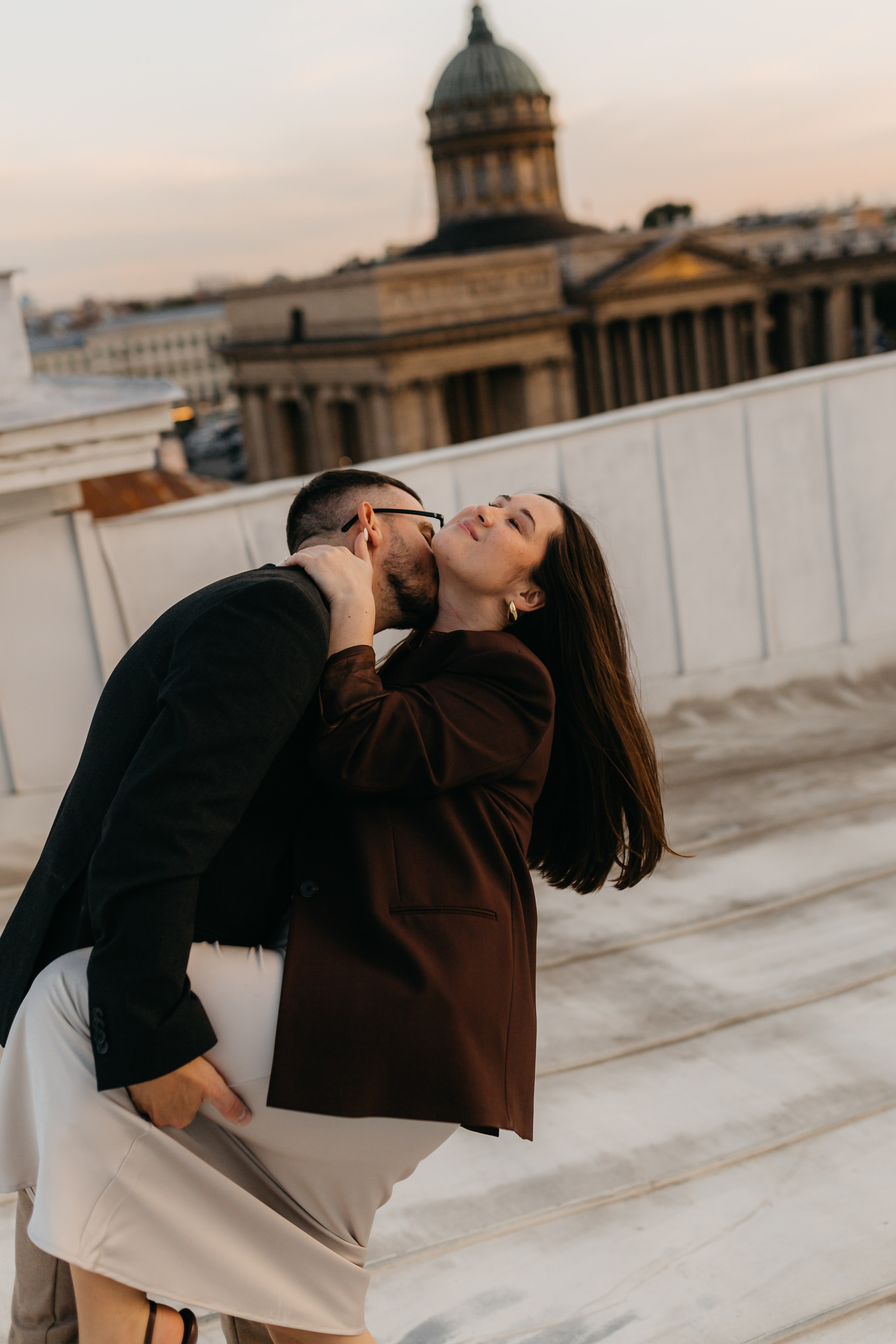 LoveStory на крышах Питера. Фотограф Санкт-Петербург Князева Елизавета
