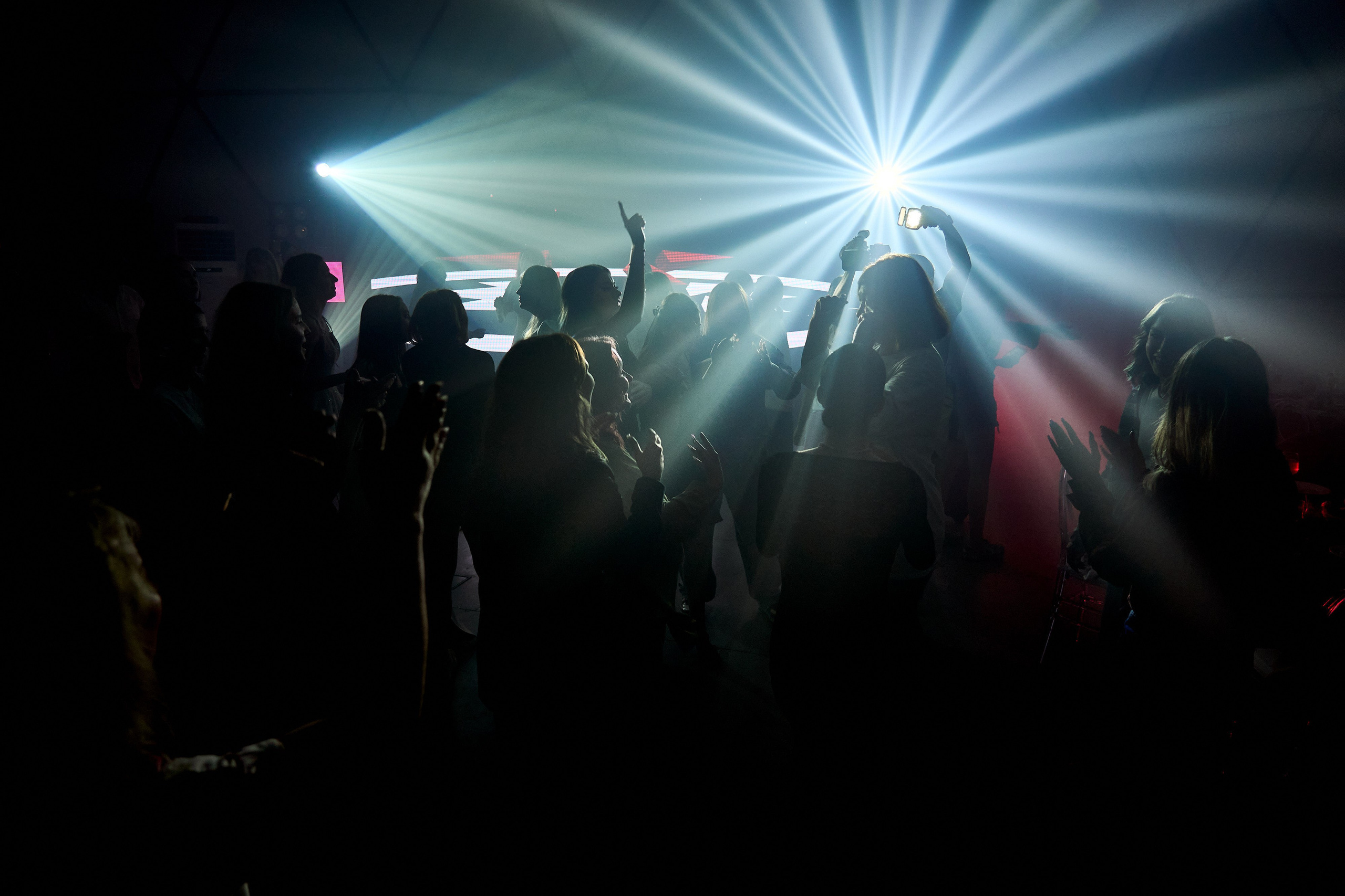 Дмитрий Страхов — репортажный фотограф Сургут. Дмитрий Страхов фотограф в Сургуте