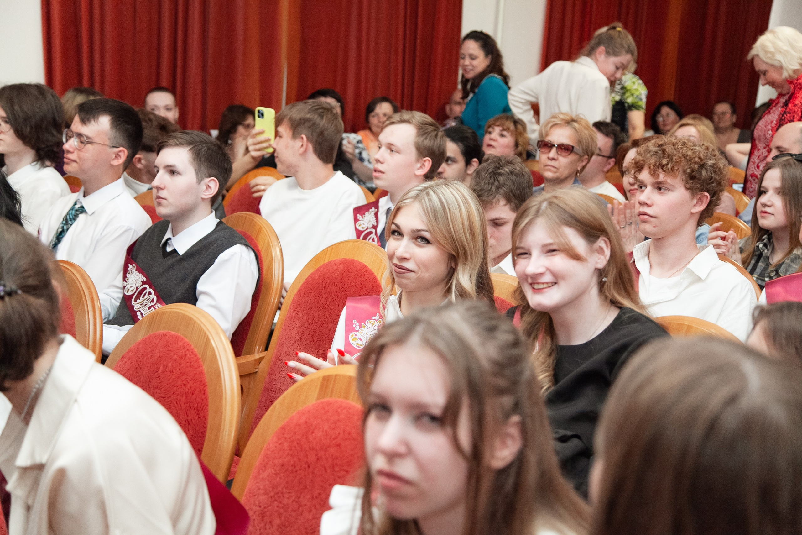 Выпускной 11 класса. Фотограф Перминов Никита СПБ