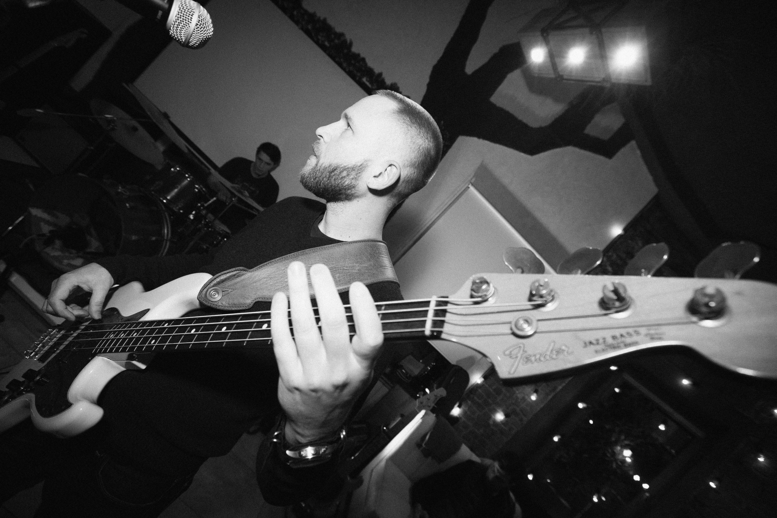 Bonds of Carbon. Stanislav Baryshev — People. Emotions. Atmosphere