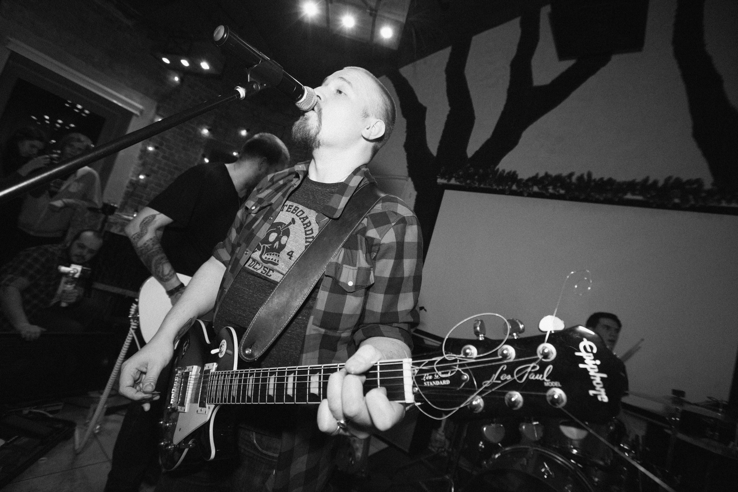 Bonds of Carbon. Stanislav Baryshev — People. Emotions. Atmosphere