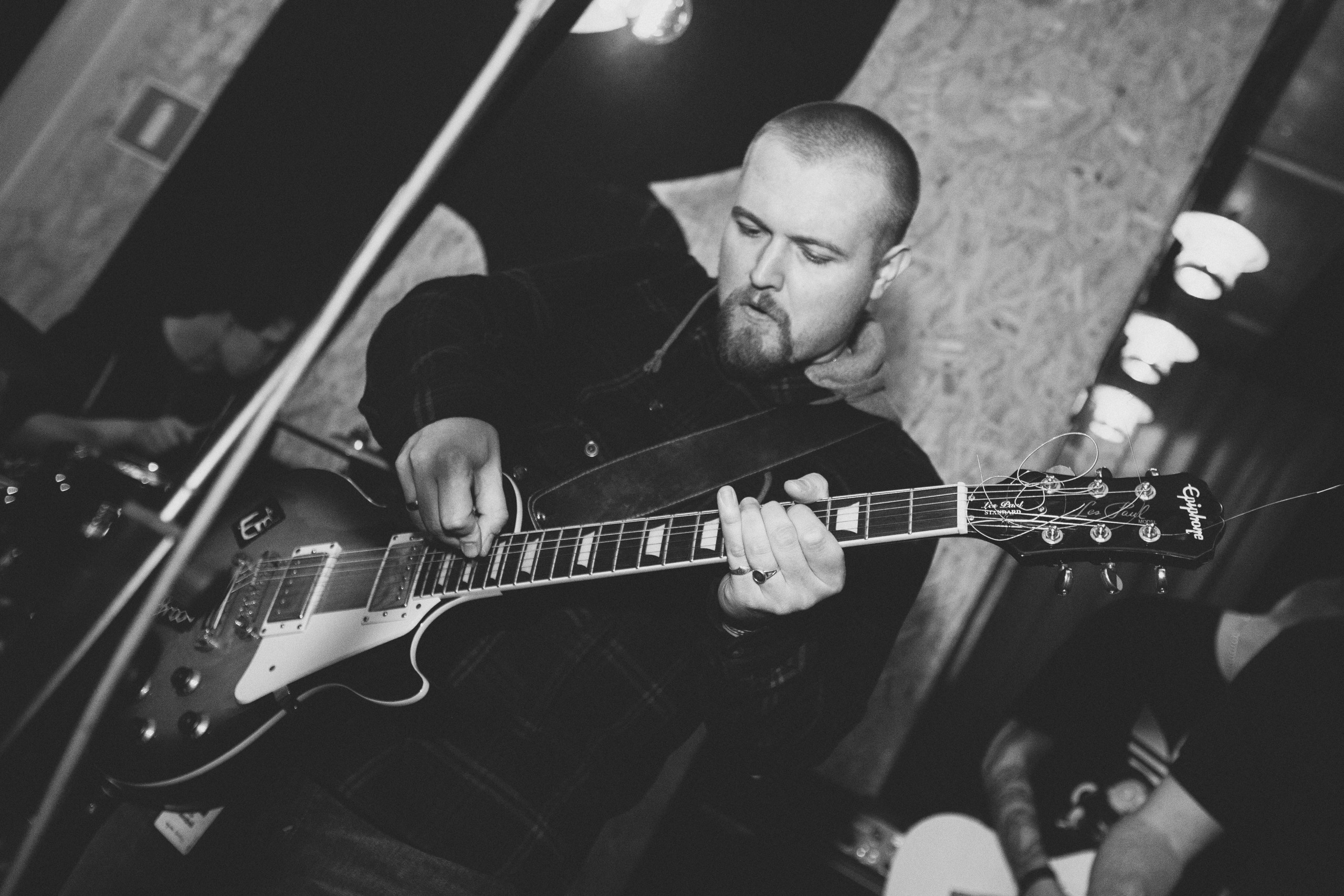 Bonds of Carbon. Stanislav Baryshev — People. Emotions. Atmosphere