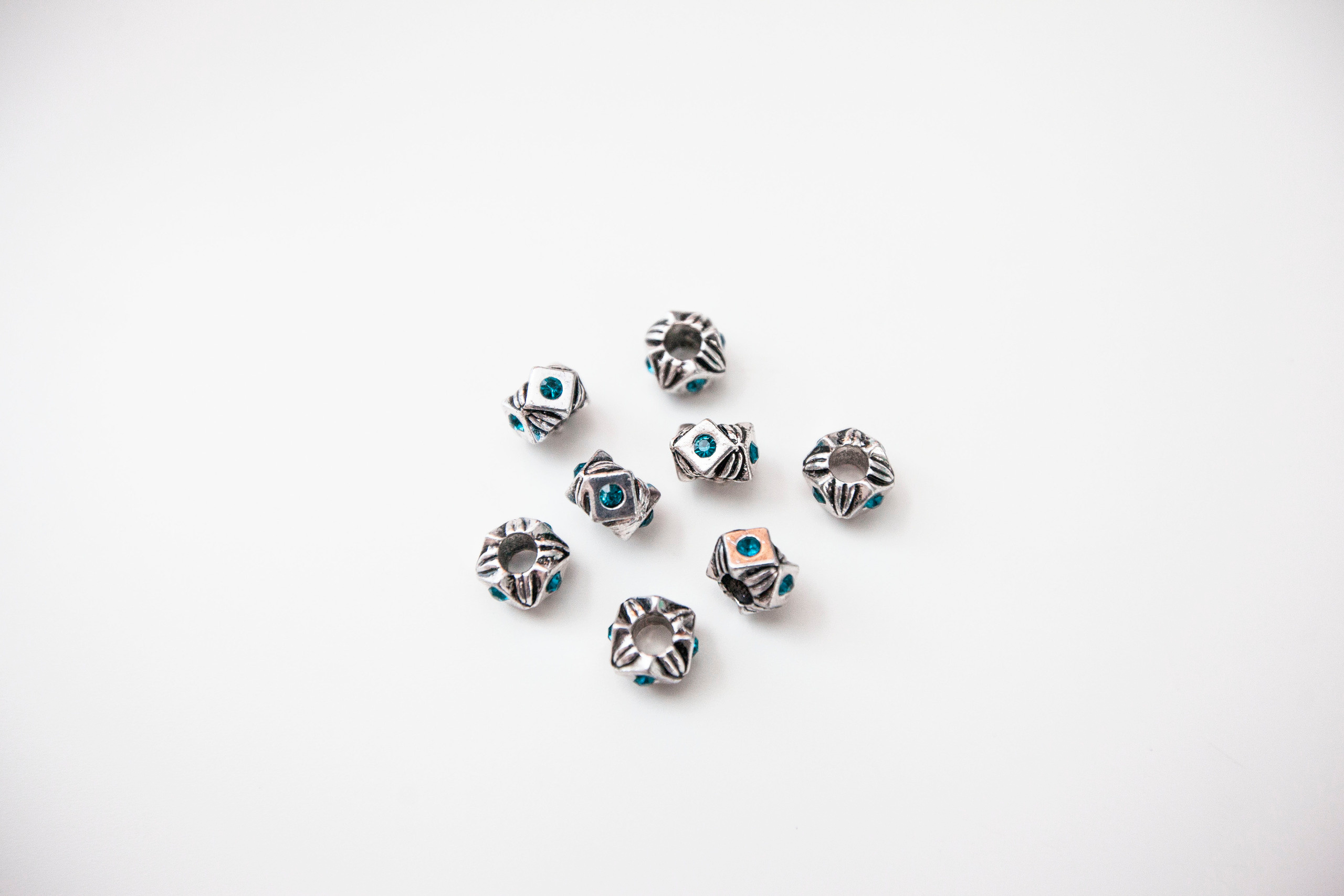 Бусины для дред. Stanislav Baryshev — People. Emotions. Atmosphere