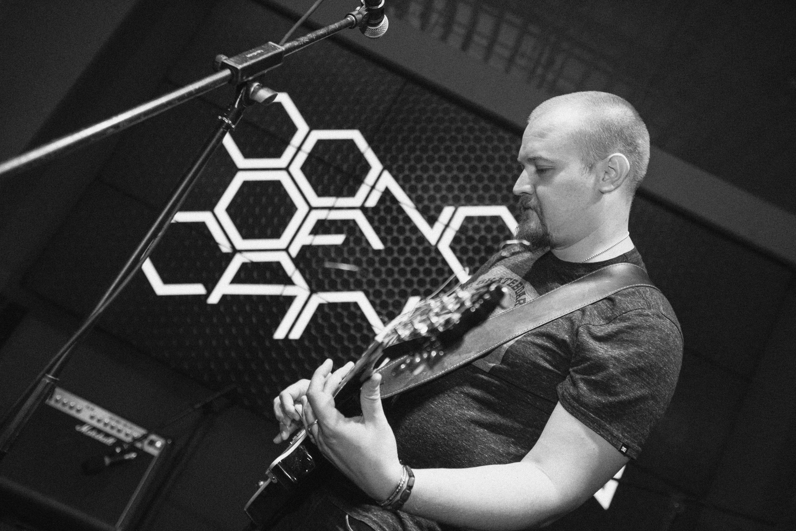 Bonds of Carbon. Stanislav Baryshev — People. Emotions. Atmosphere