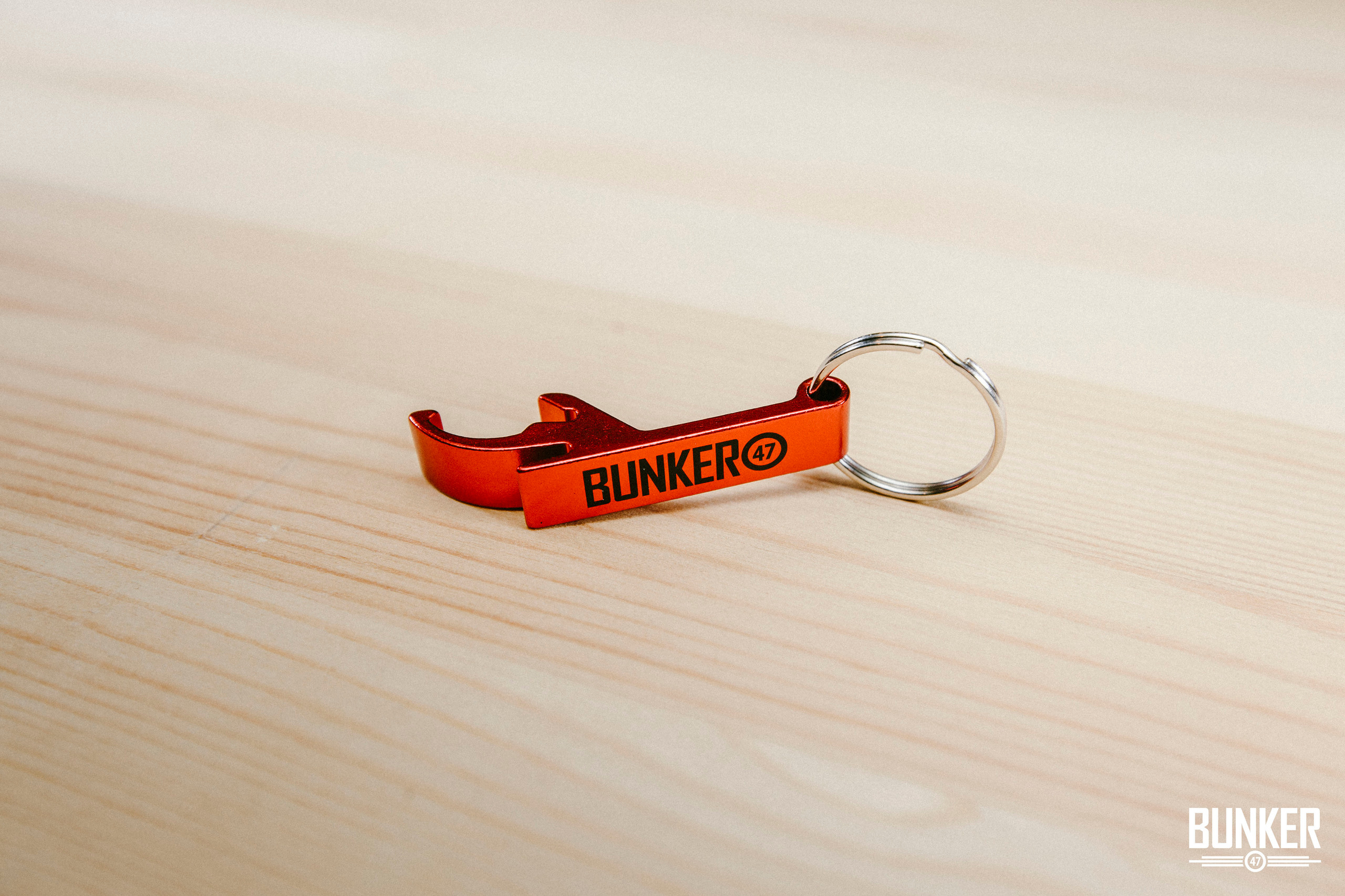 Сувенирная продукция для рок-клуба и бара «BUNKER47». Stanislav Baryshev — People. Emotions. Atmosphere