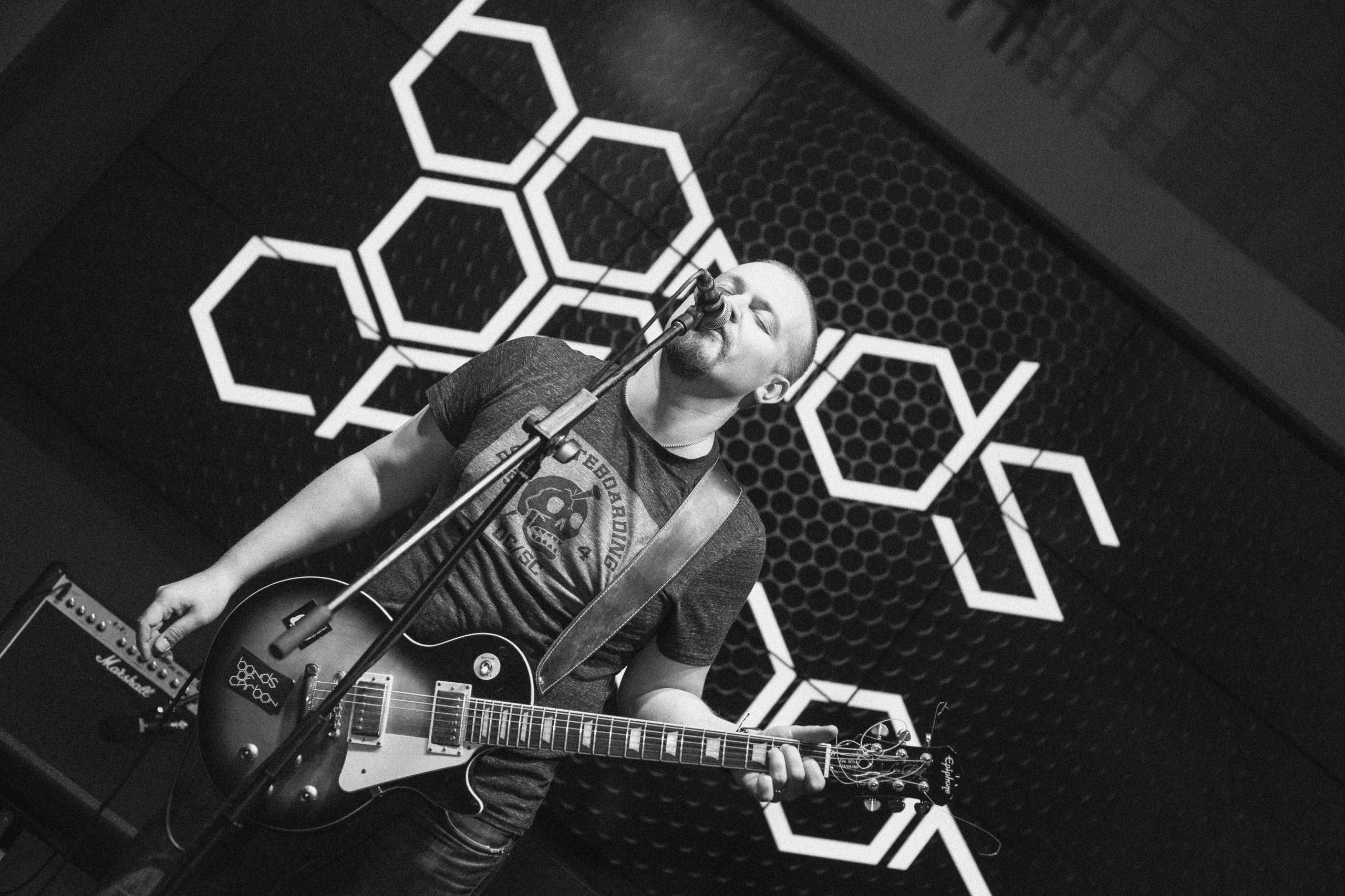 Bonds of Carbon. Stanislav Baryshev — People. Emotions. Atmosphere