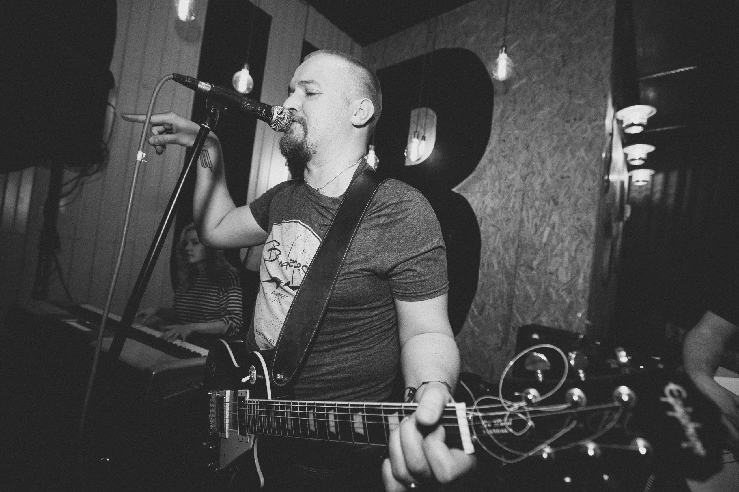 Bonds of Carbon. Stanislav Baryshev — People. Emotions. Atmosphere