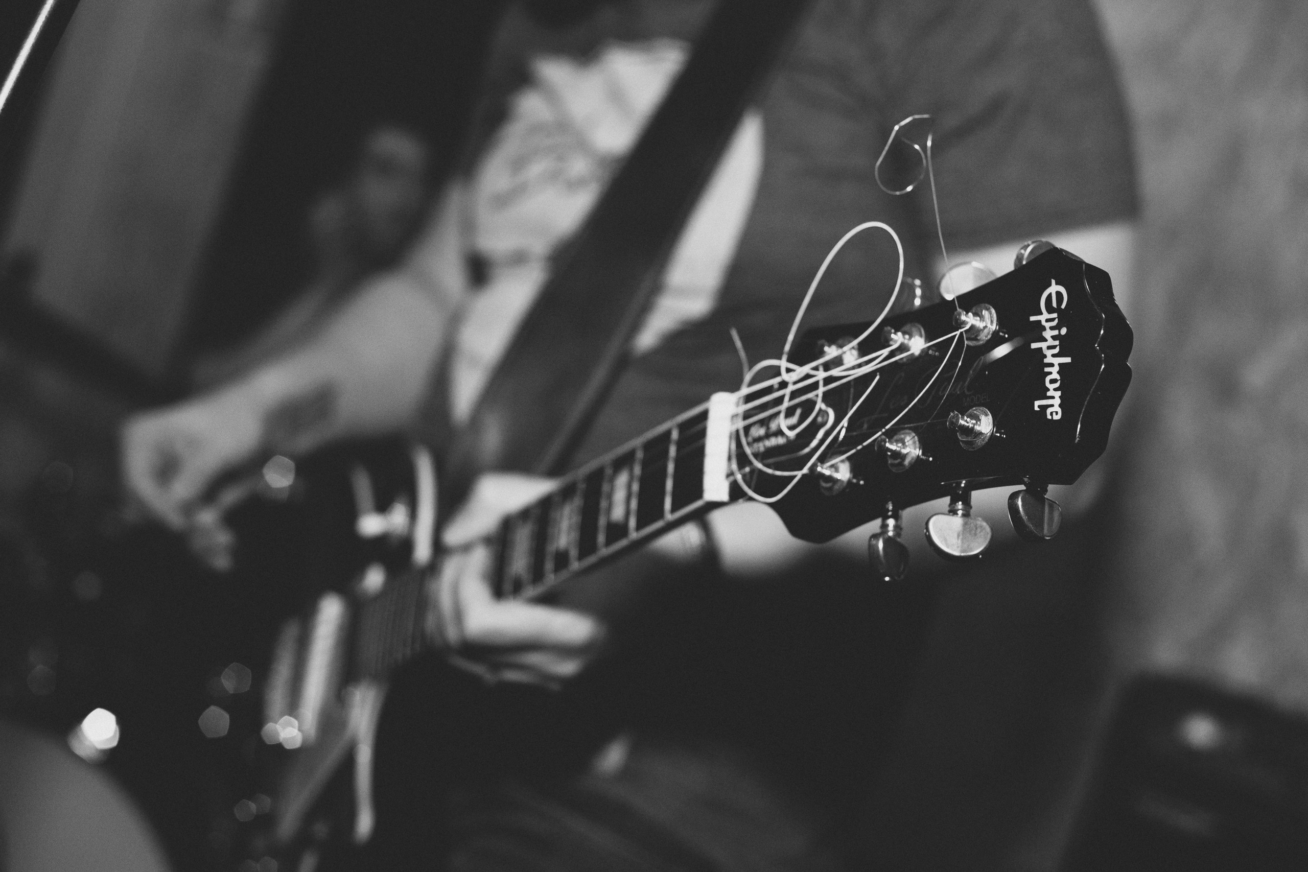 Bonds of Carbon. Stanislav Baryshev — People. Emotions. Atmosphere