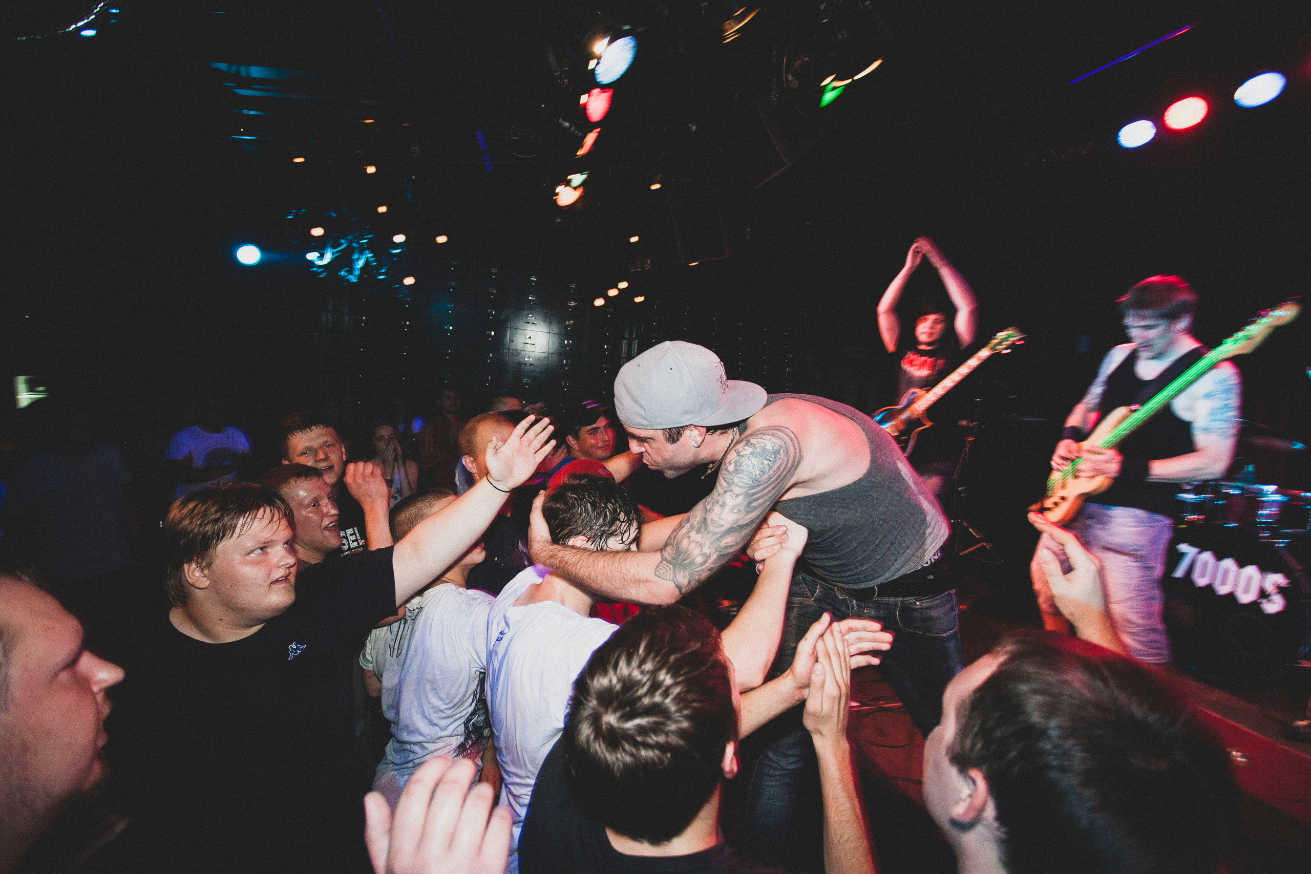 7000$ | © tvoihshagov.com