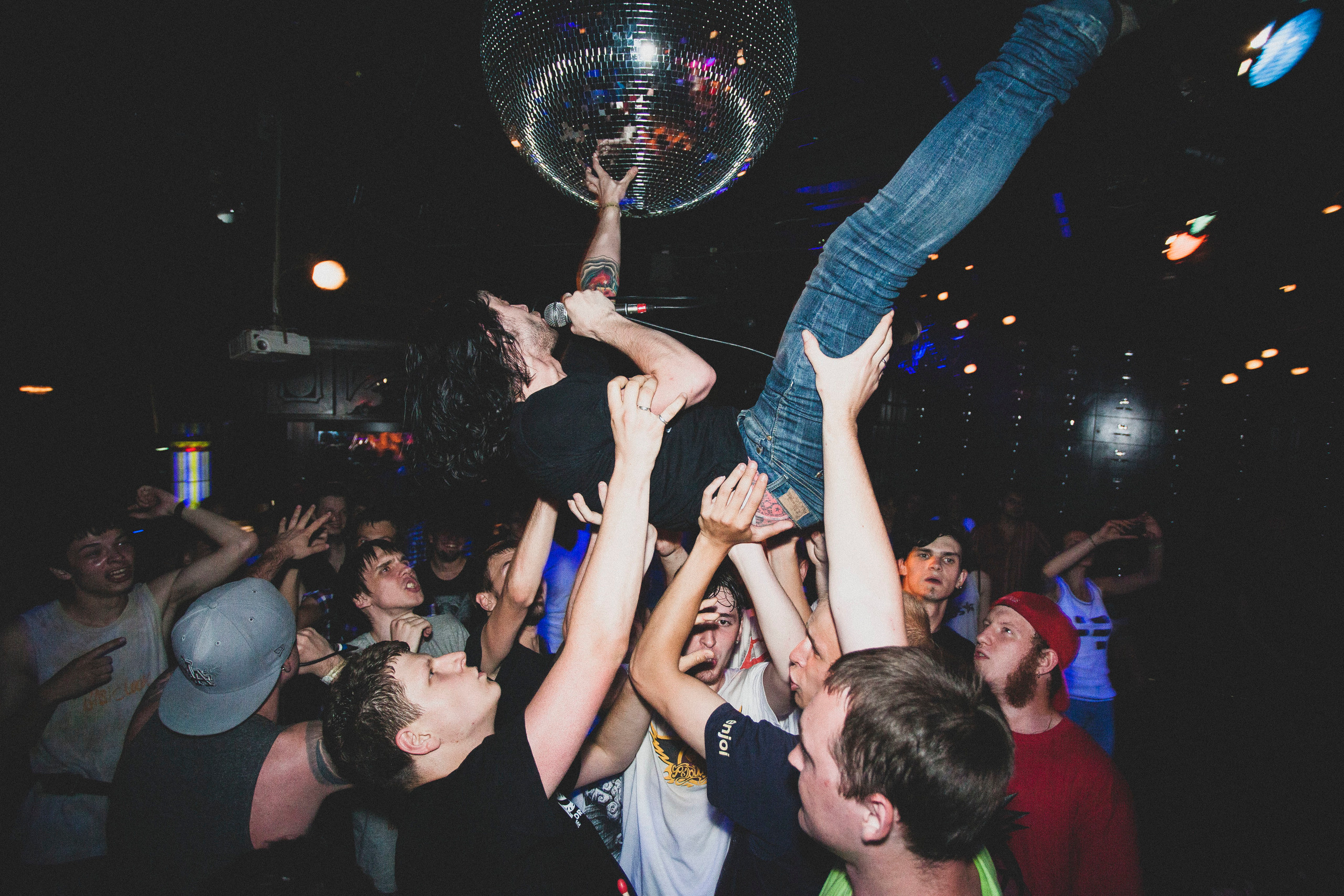 7000$ | © tvoihshagov.com