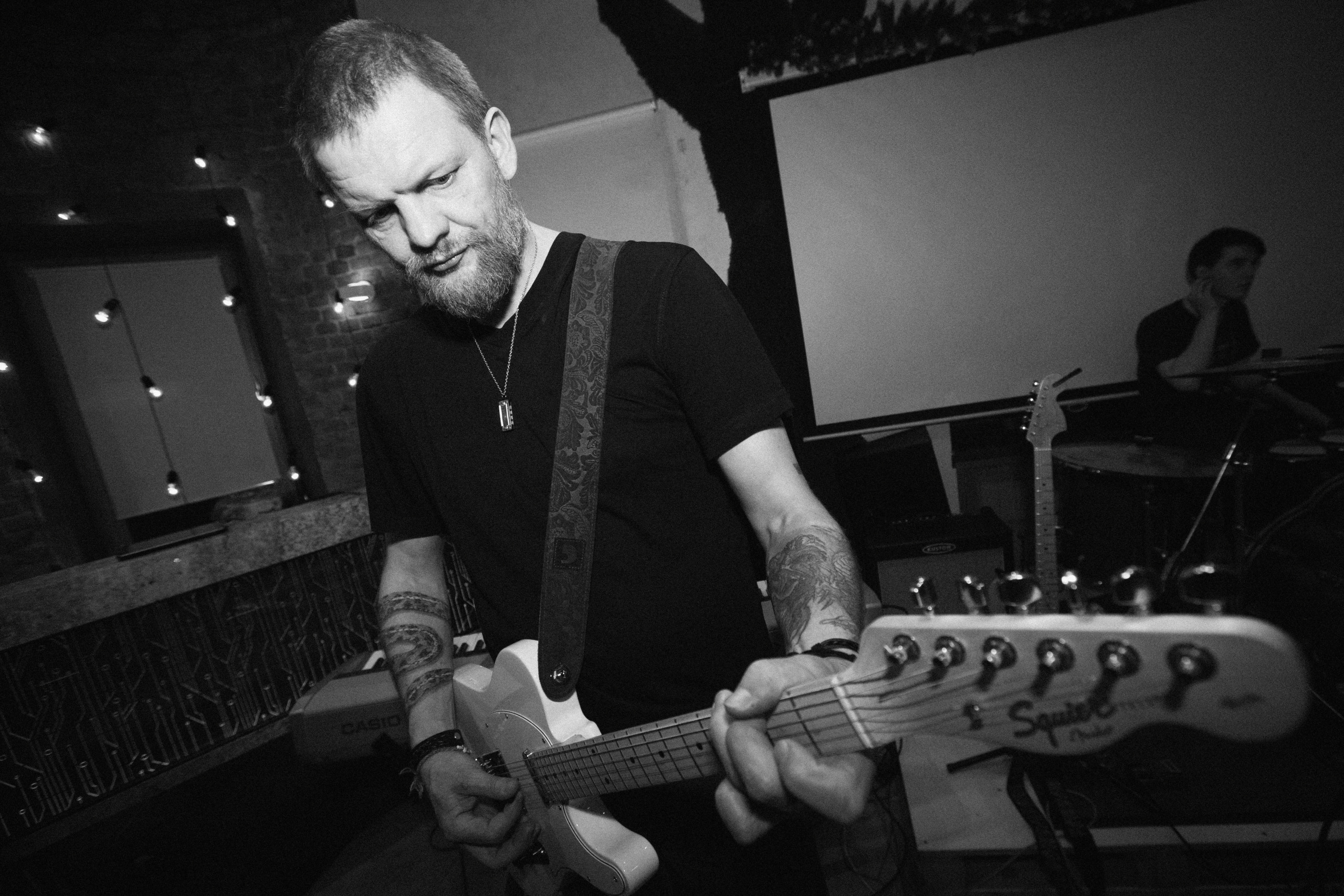 Bonds of Carbon. Stanislav Baryshev — People. Emotions. Atmosphere