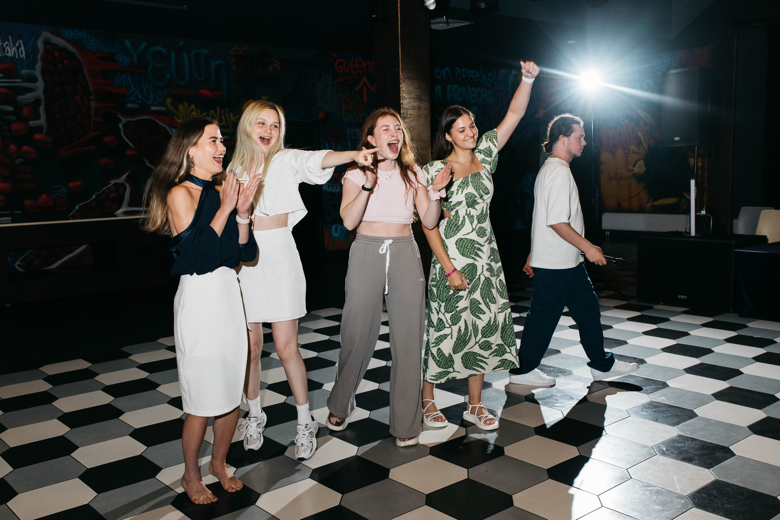 Тимбилдинг. Фотограф Нетбай Ксения в Москве Калуге