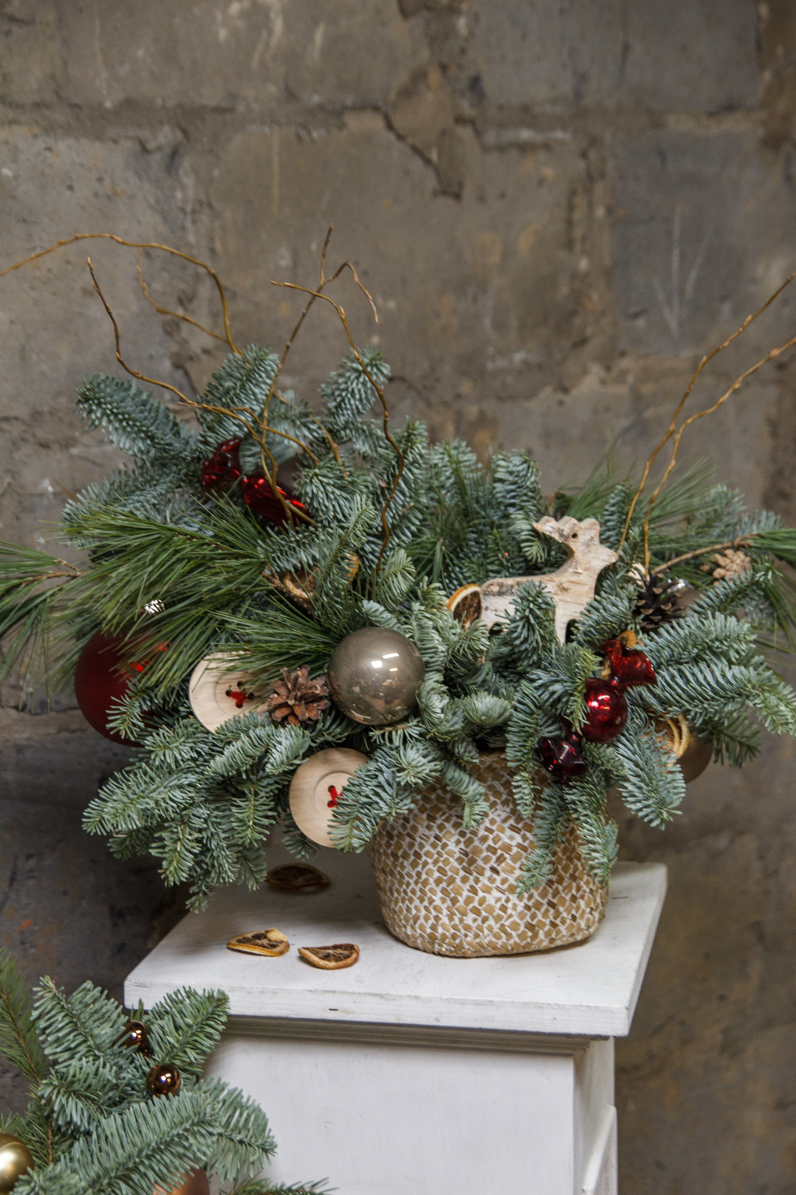 Новогодние композиции. Ксения Почтарь. Декоратор и флорист, город Владивосток