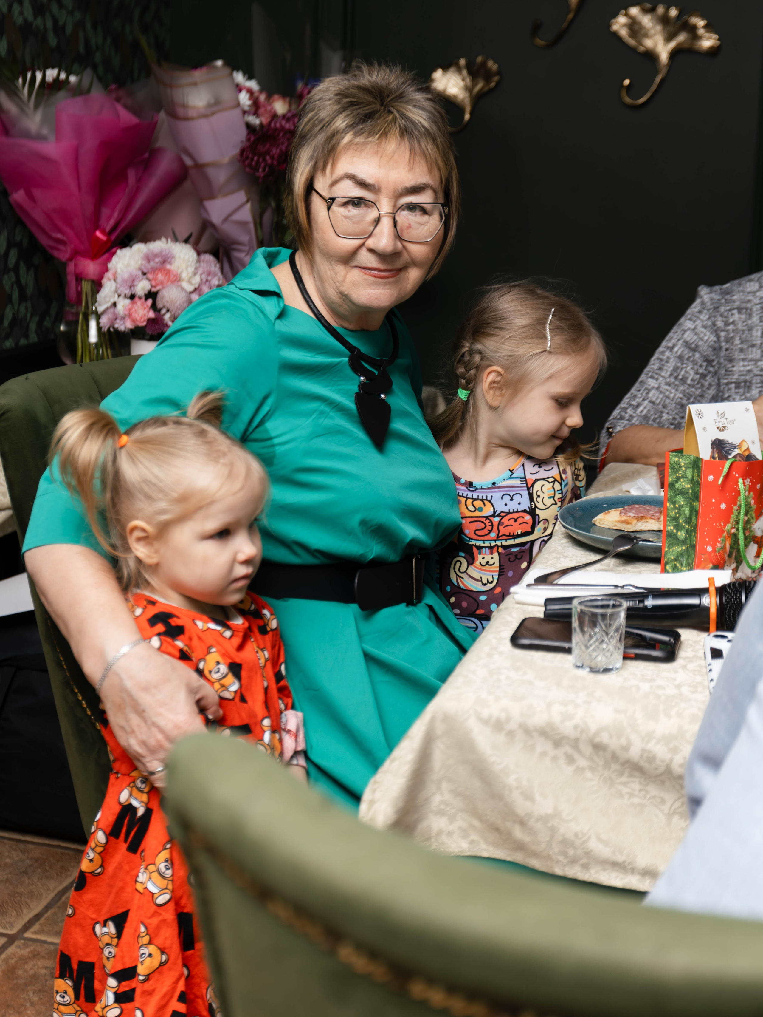 Юбилей Ольги Ивановны. Семейный фотограф Софи Симакова в Волгограде и Волжском