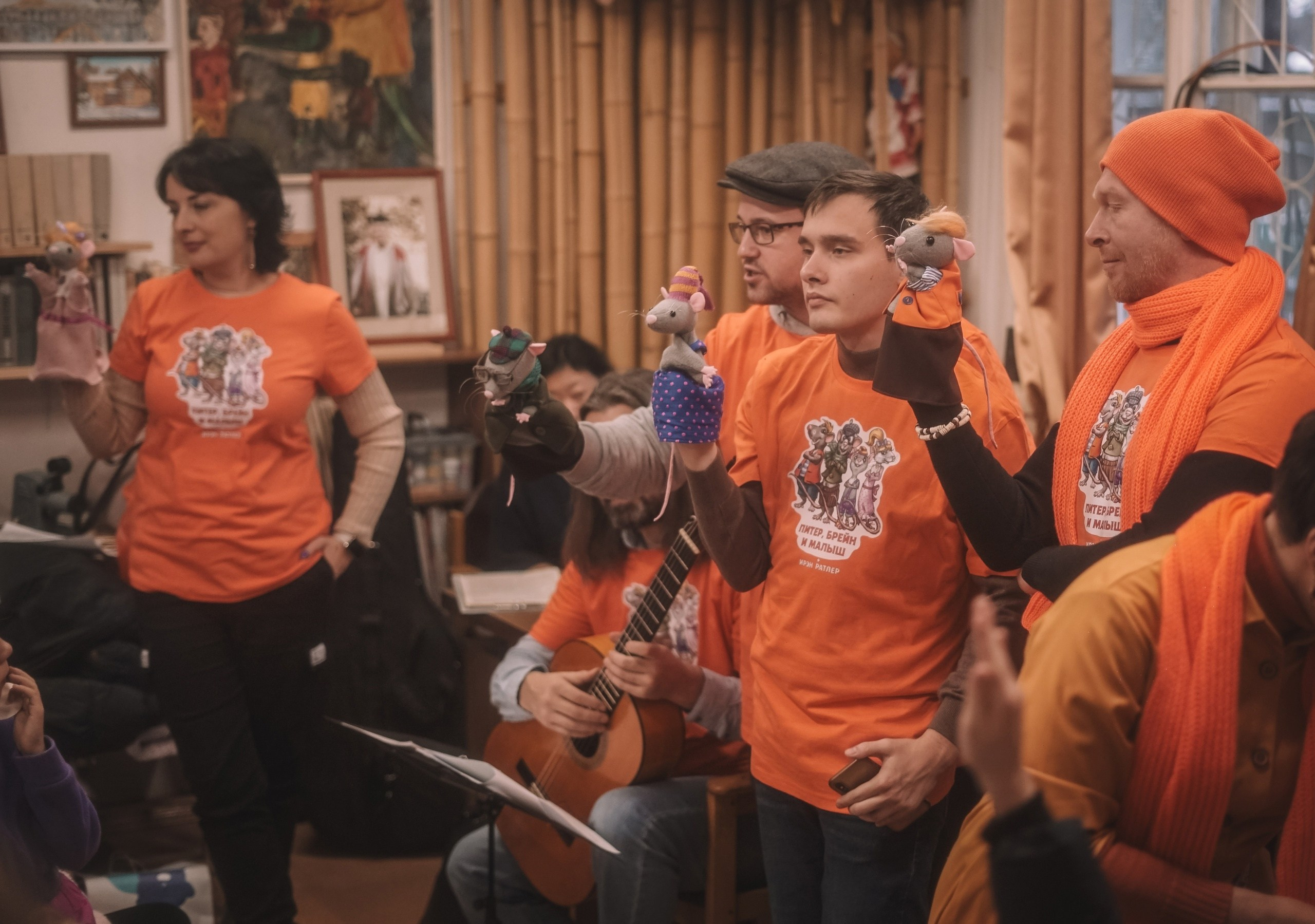 10 сосновых шишек. Kirillova Studio — мастерская декора и событий Юли Кирилловой