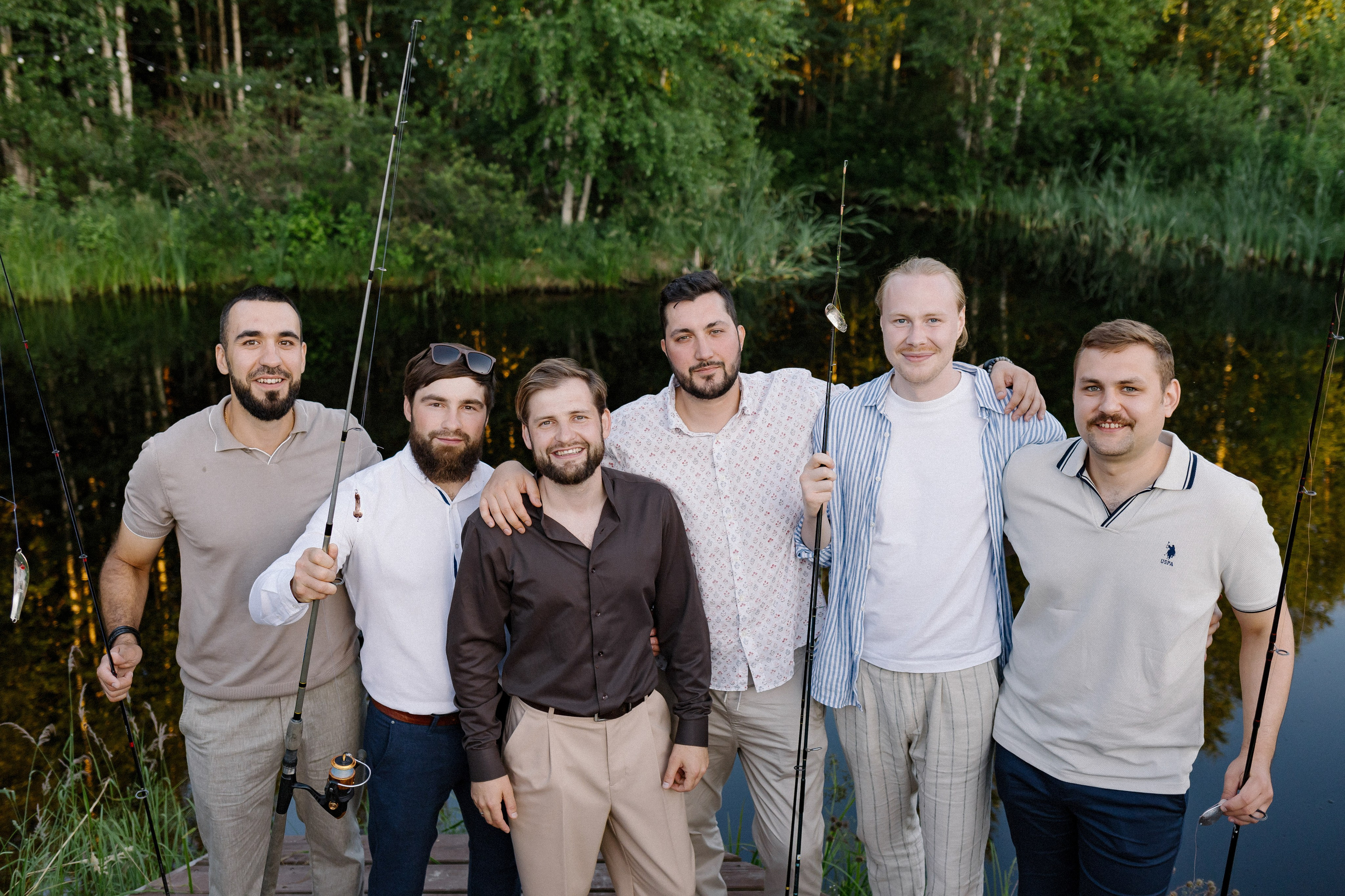 Плюс тридцать градусов на лужайке. Фотограф Андрей Куськало