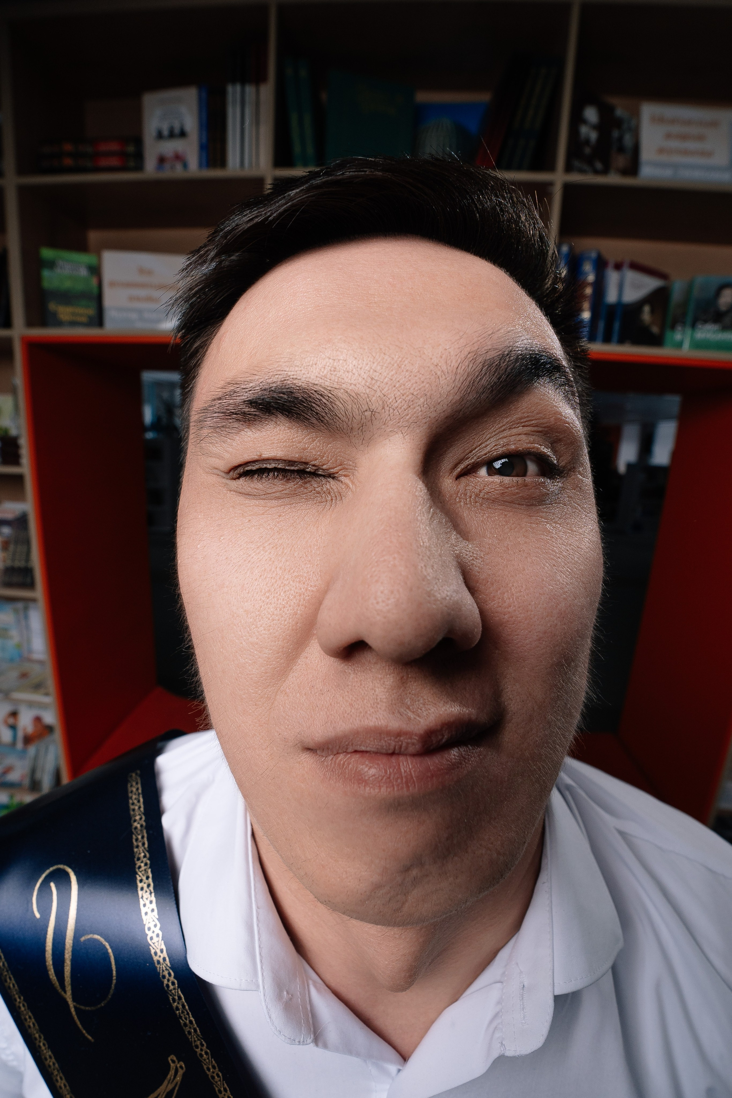 Личный разворот. Выпускные альбомы в Нур-Султане (Астана) и по всему Казахстану