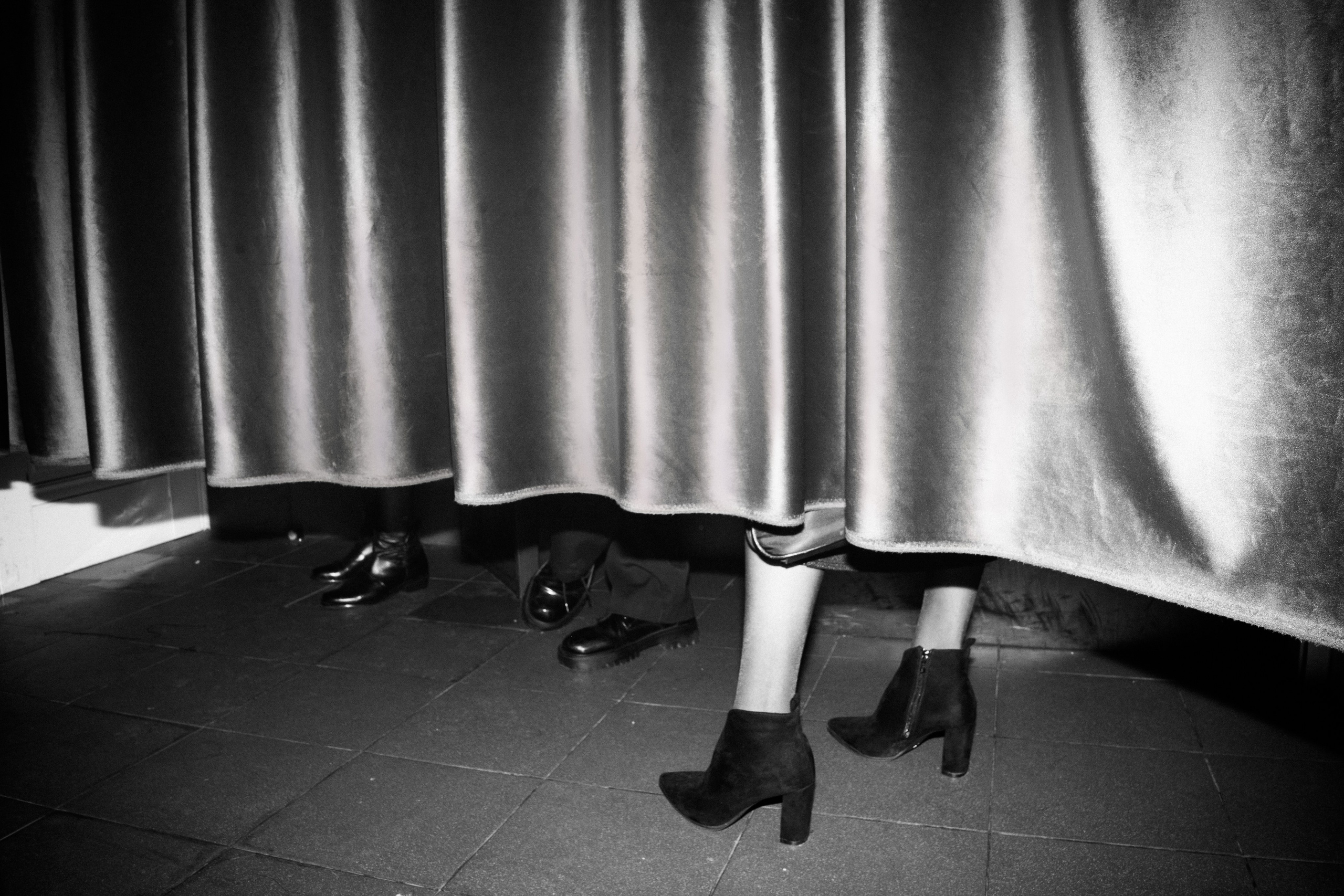 Открываю двери без ключа. Фотограф Евстигнеев Илья