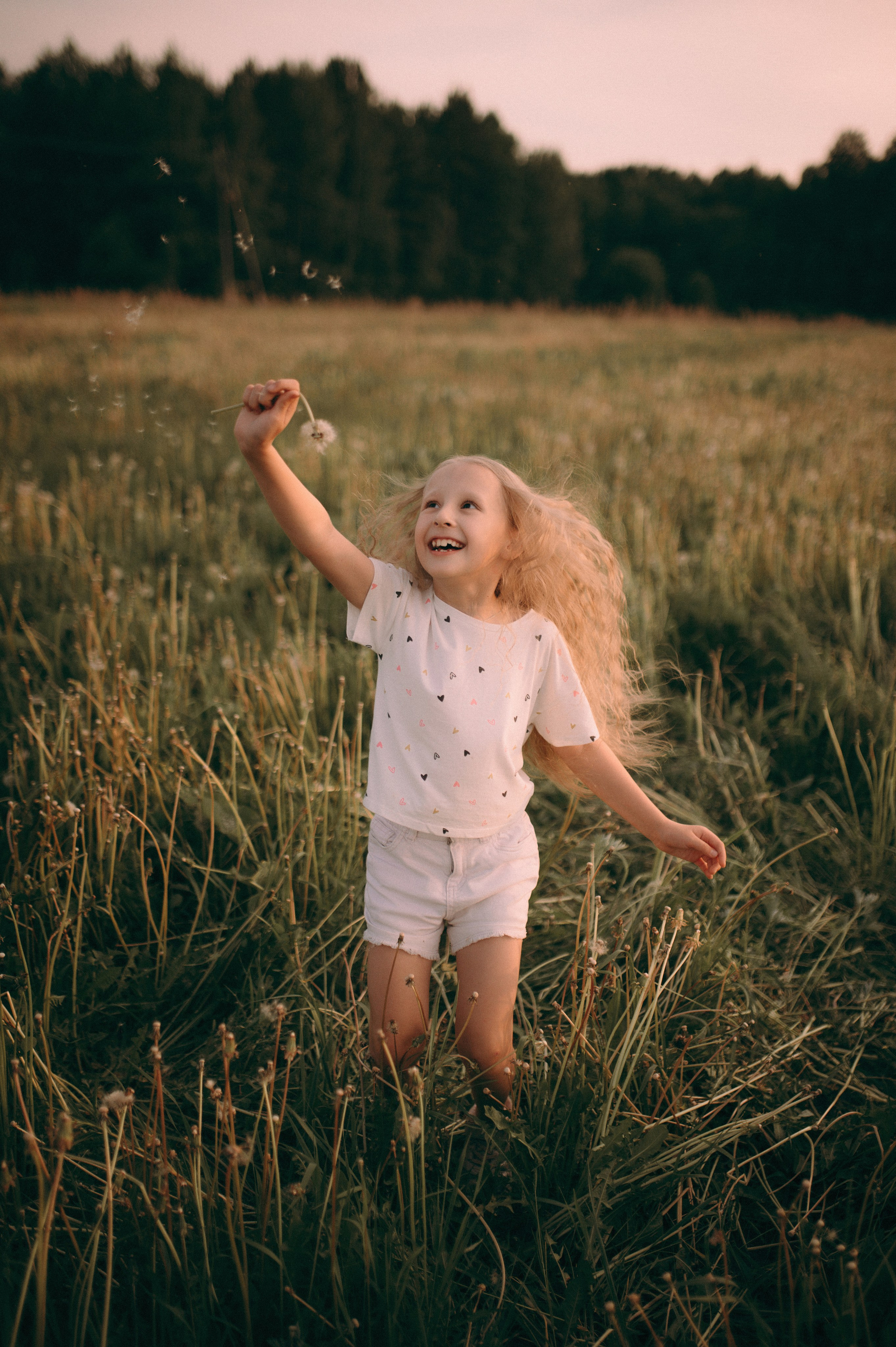 Валя и Лена. Фотограф, г. Лесной Свердловской области