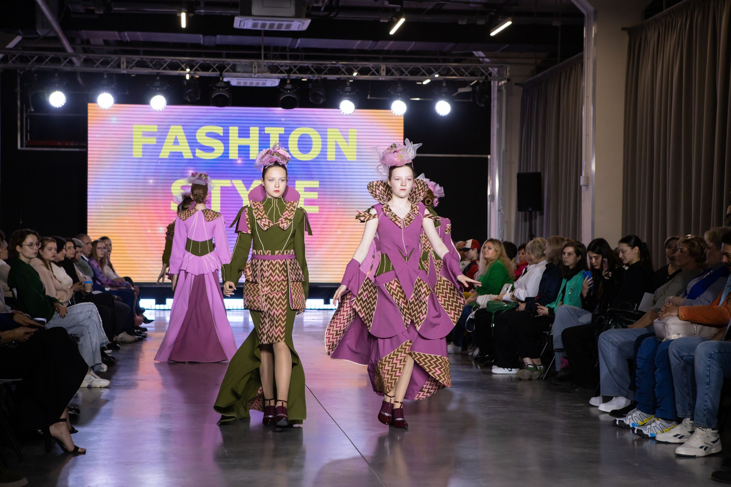 Фестиваль моды и красоты Fashion Style (11 мая 2024). Репортажный фотограф Алексей Пирязев