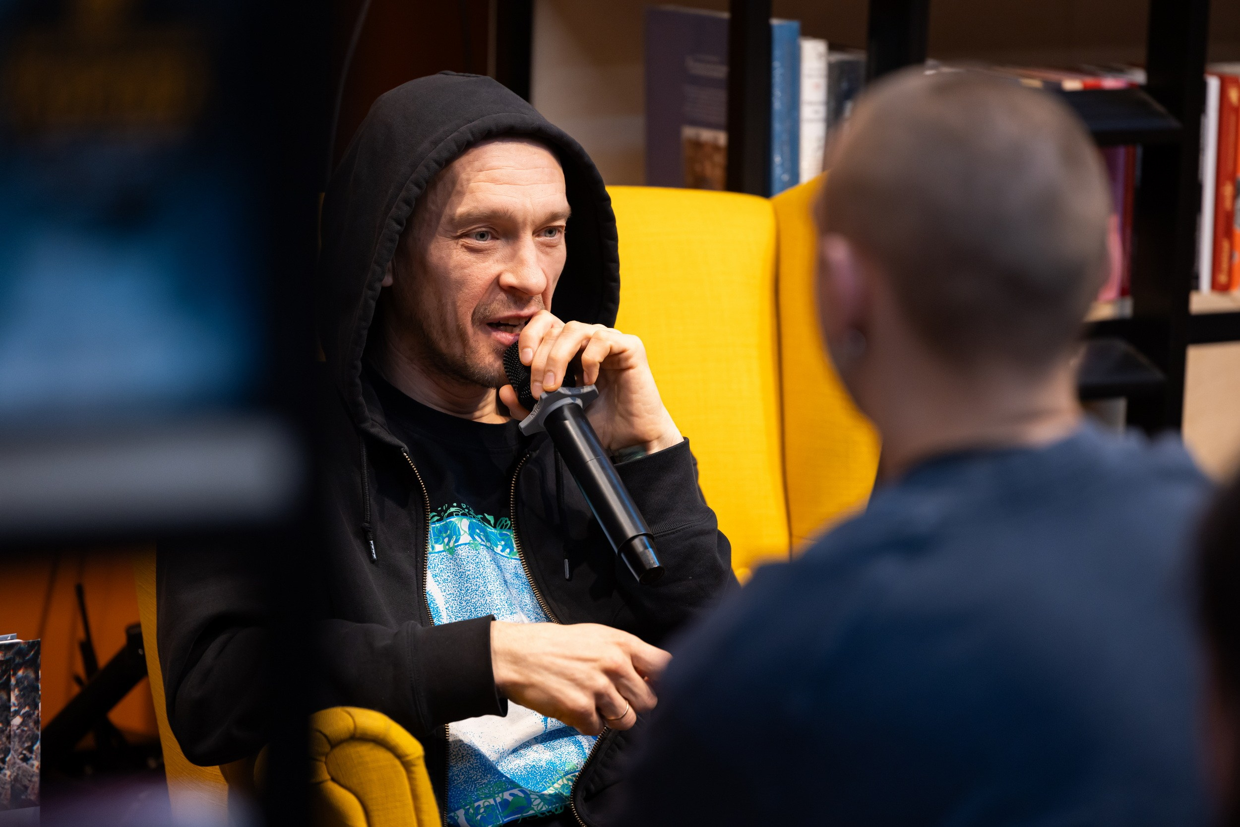 Концерт «Макулатуры» и творческая встреча с писателями в Туле (11-12 марта 2026). Репортажный фотограф Алексей Пирязев