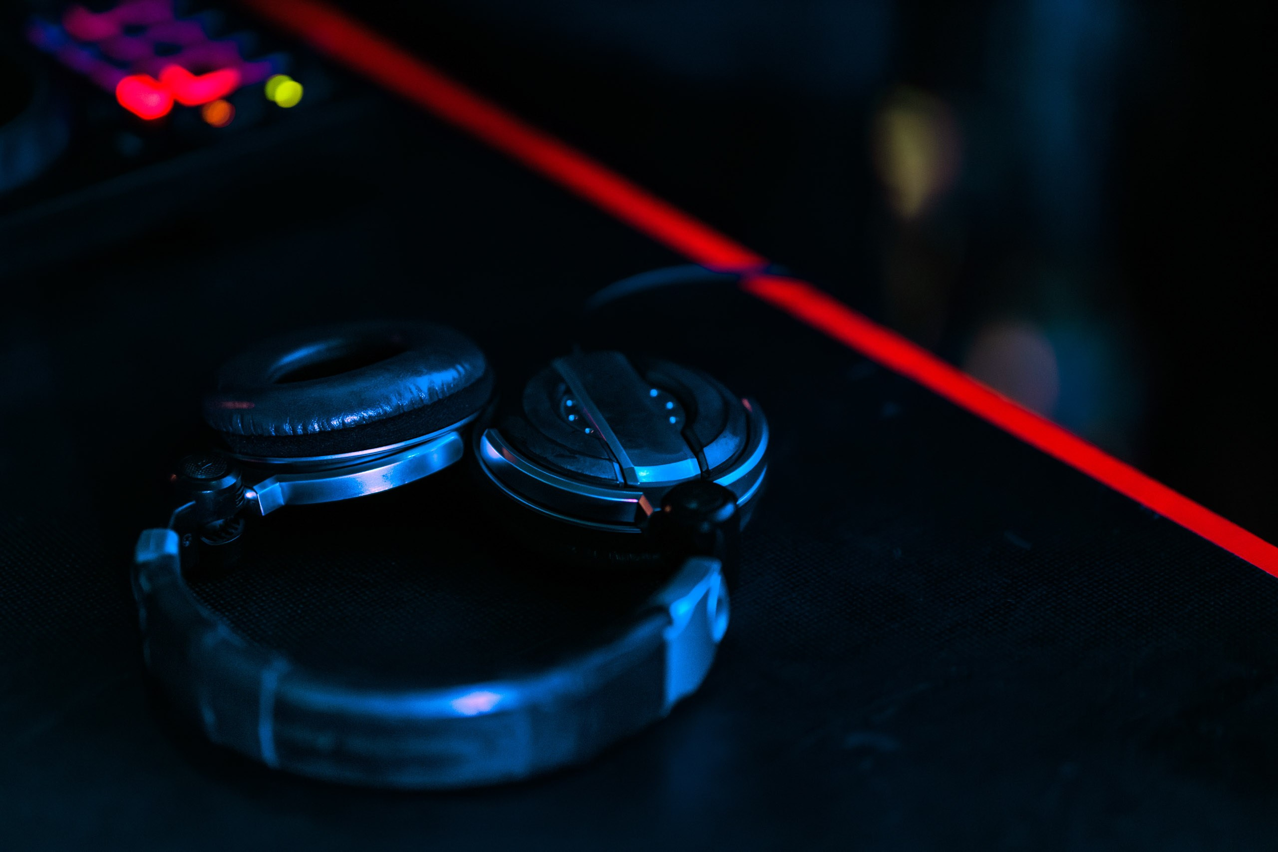 Юность. Репортажный фотограф Екатеринбург | Яркий, качественный репортаж | Концерты, клубы, репортаж, праздники, корпоративы