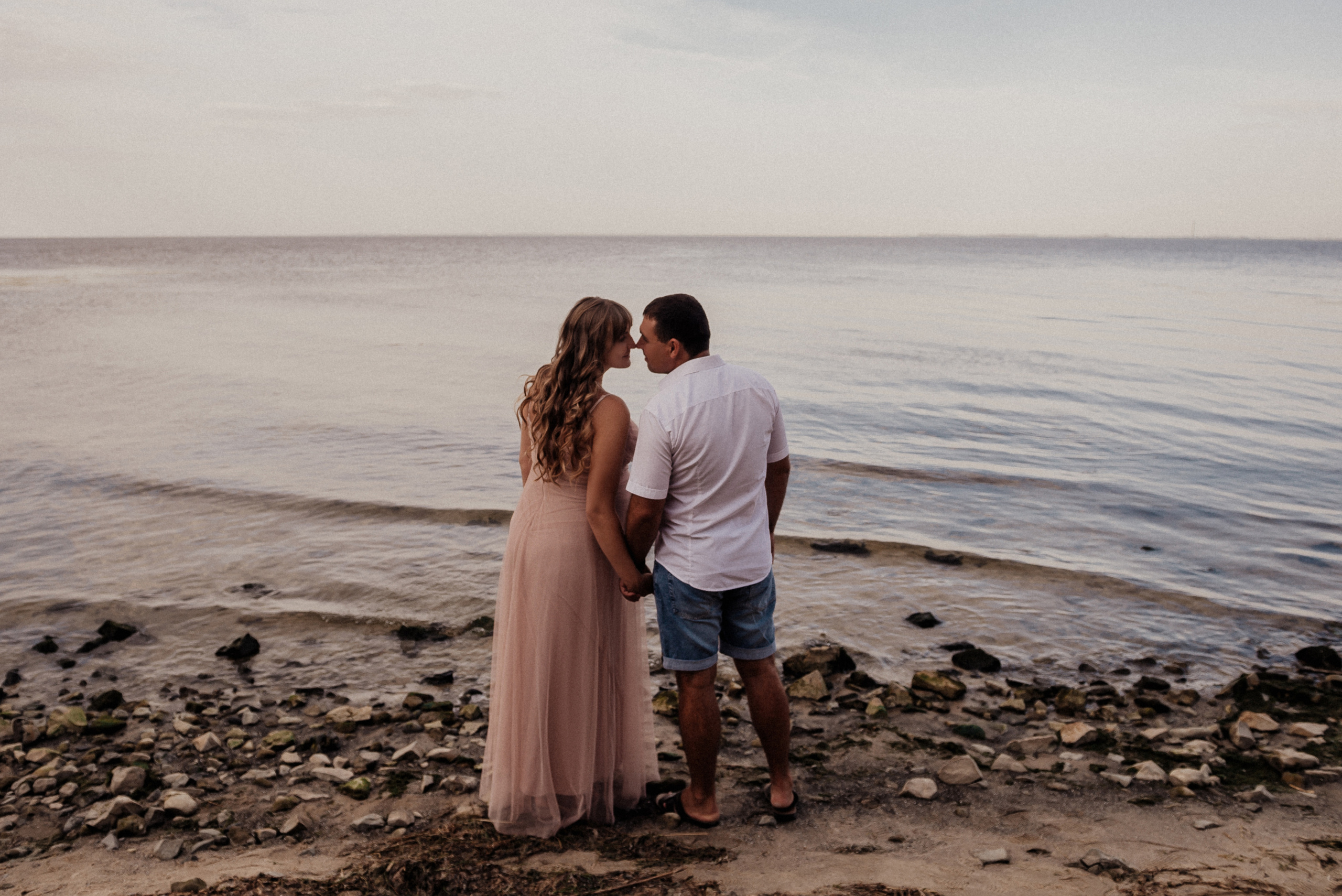 Семейная фотосессия на водохранилище. Свадебный и семейный фотограф в Волгограде Олеся Лисицкая