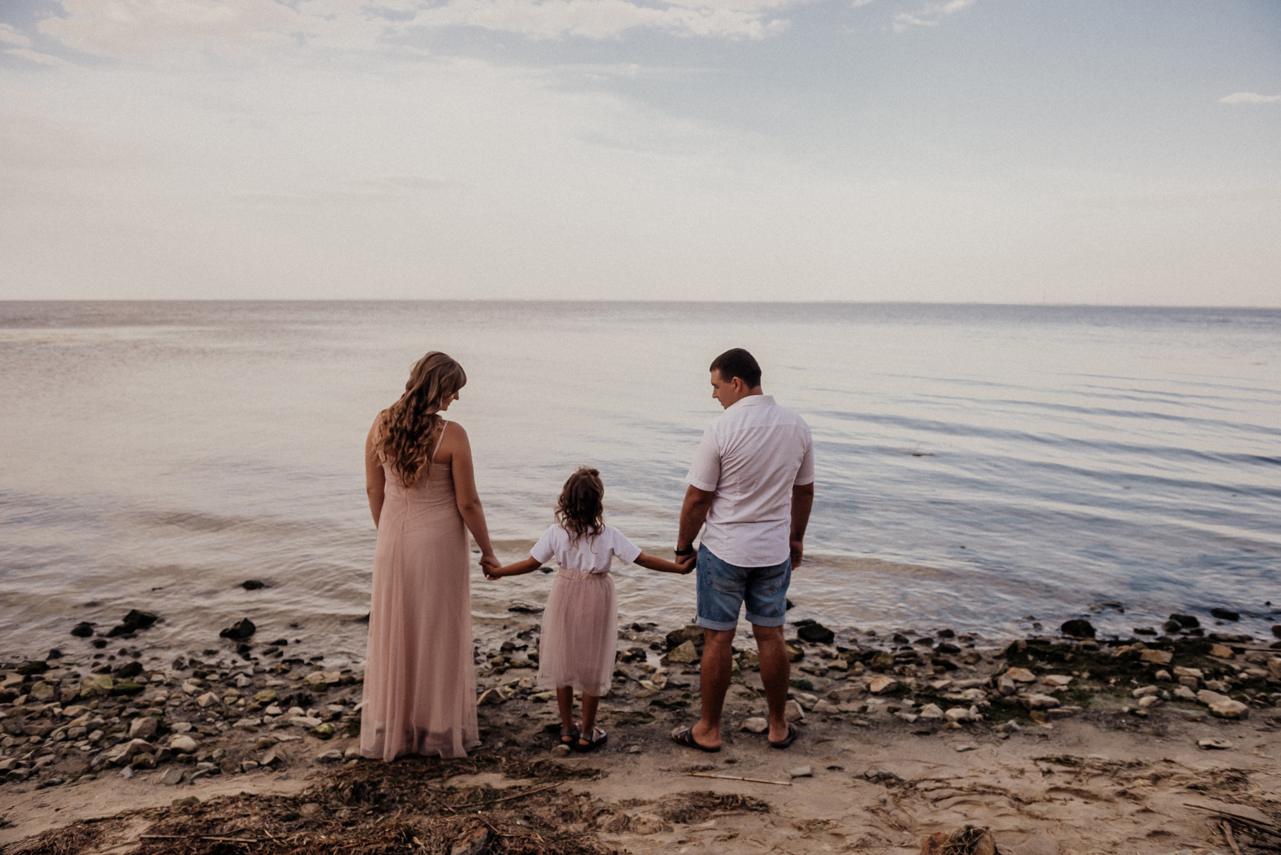Семейная фотосессия на водохранилище. Свадебный и семейный фотограф в Волгограде Олеся Лисицкая