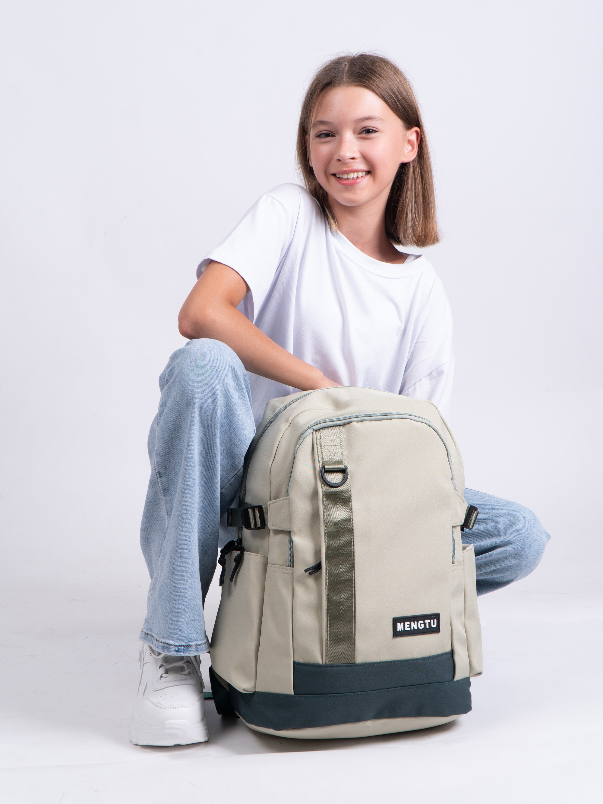 Модельная съемка. Фото для Маркетплейсов