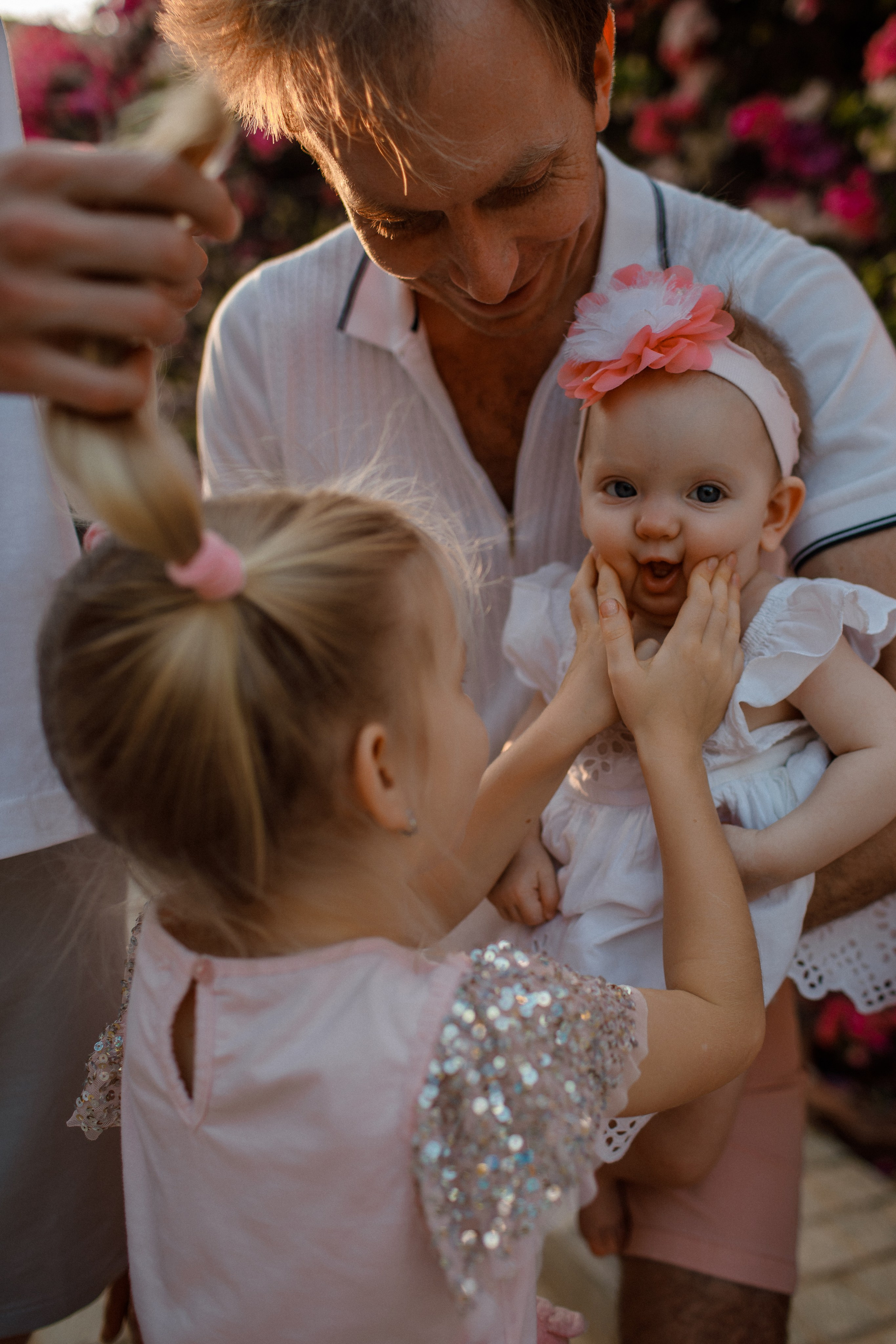 Фотосессии в цветении Москва семейный фотограф