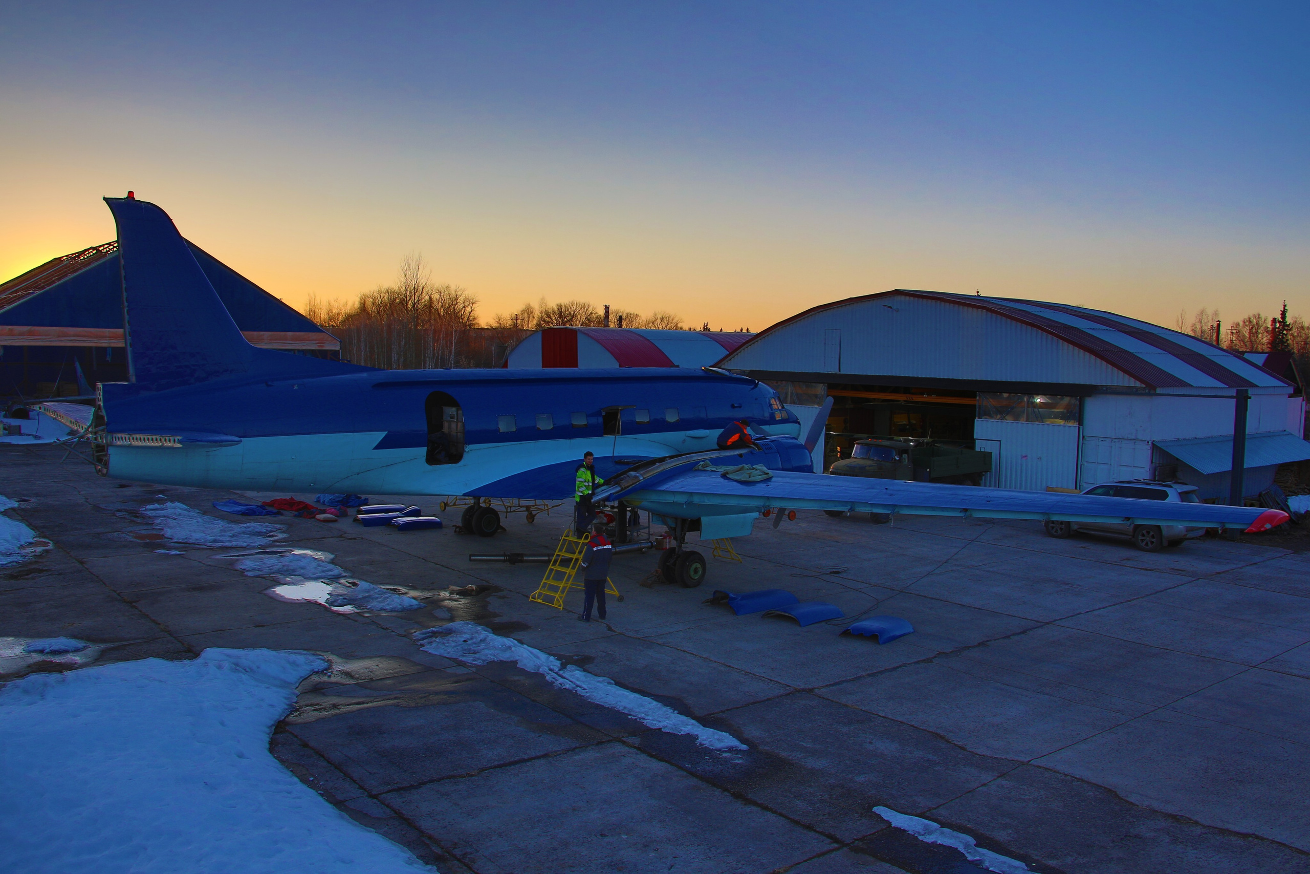 Ил-14Т «Голубая Мечта» (2026 г.). Фотоальбом показывающий увлекательный мир авиации и мир медведей Андрея Иванова