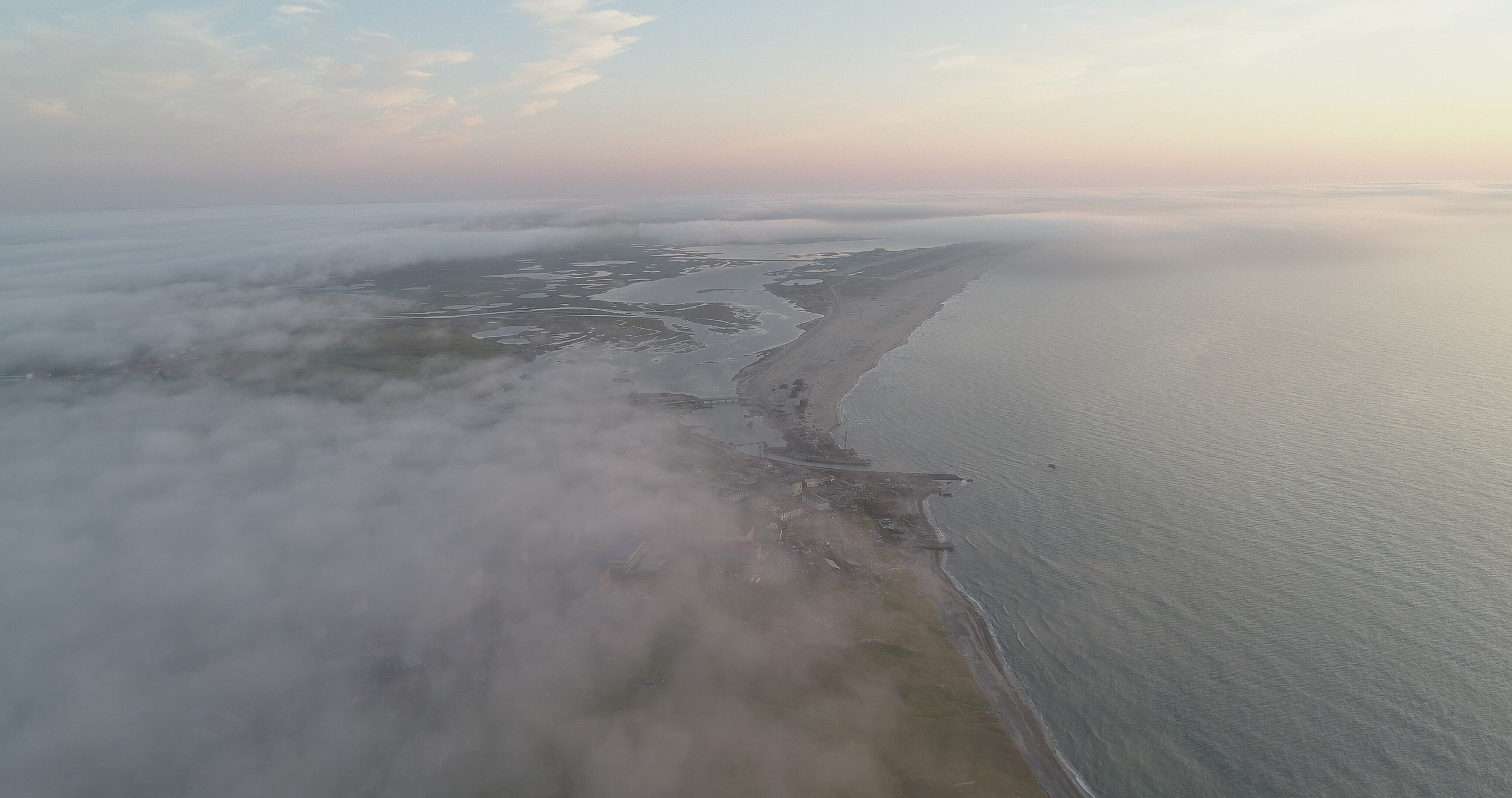 Амдерма — наука (2020 г.). Фотоальбом показывающий увлекательный мир авиации и мир медведей Андрея Иванова