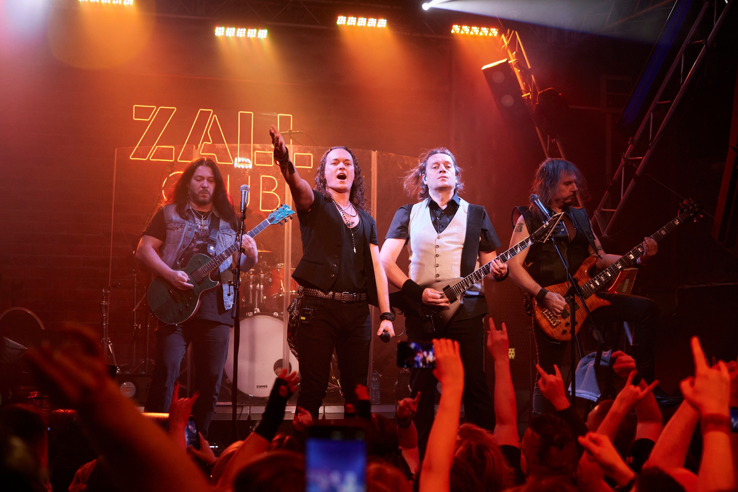 Концерты/Вечеринки. Фотограф Мурманск Дмитрий Грачев Выпускные альбомы