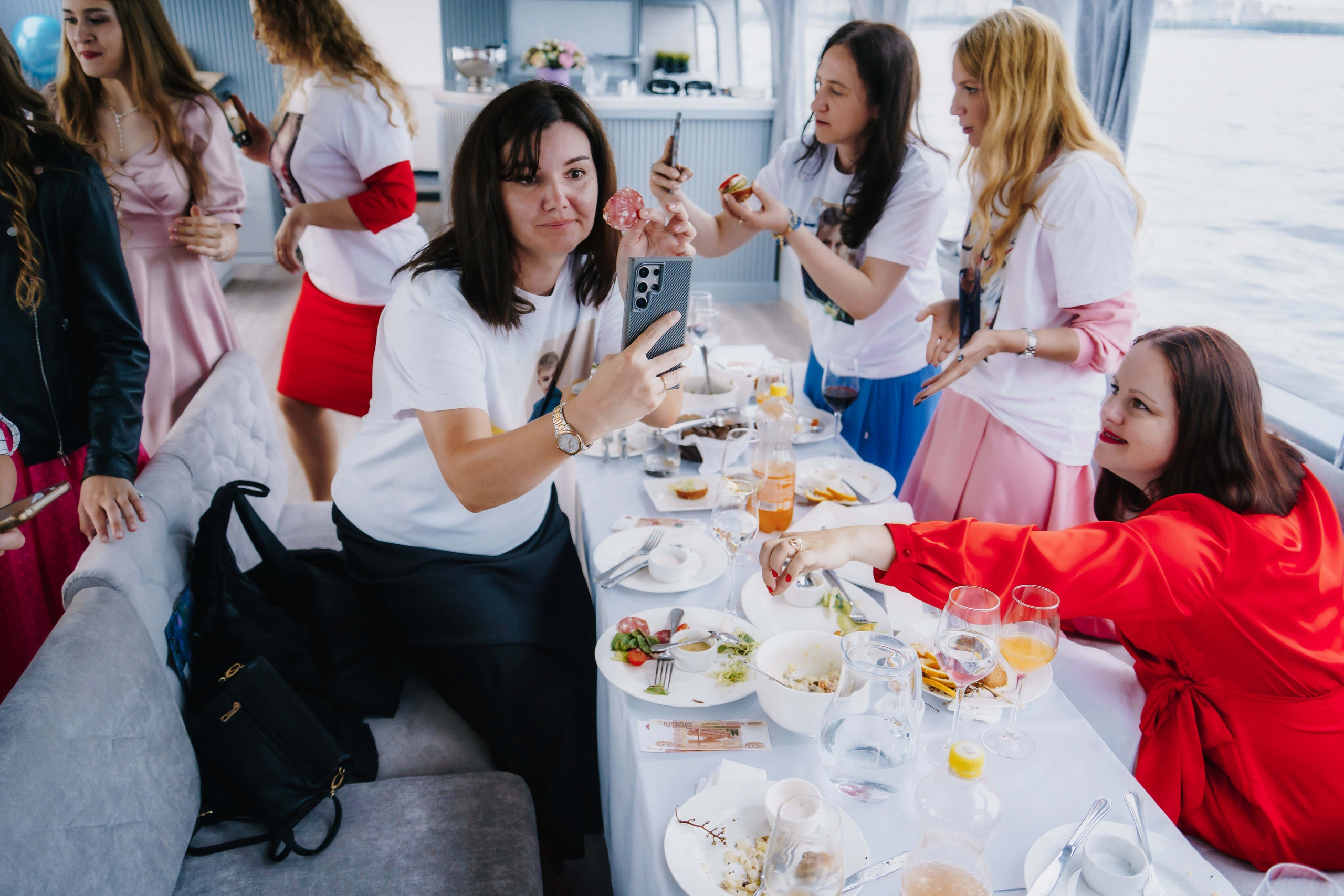 Выпускной 9В. Свадебный и семейный фотограф в Санкт-Петербурге Виктор Голубев