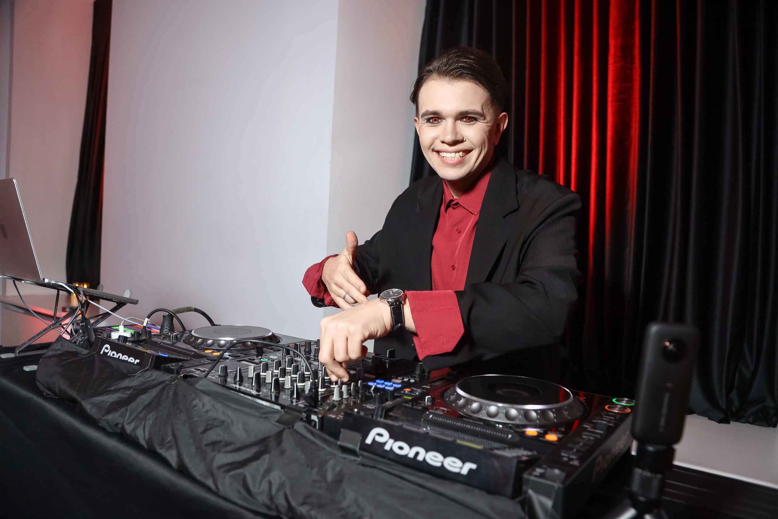 Презентация сериала на СТС «Граница Миров». Фотограф Антон Чупринин