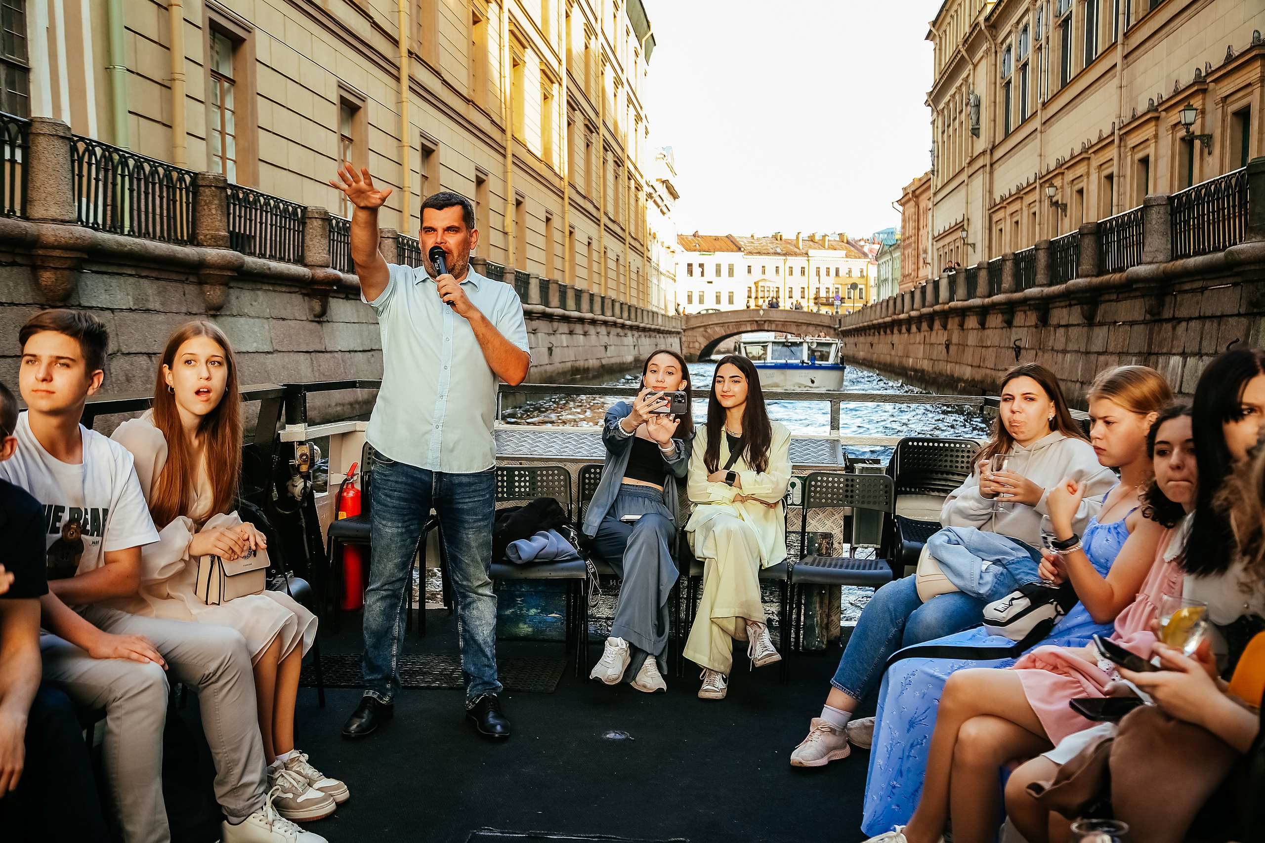 Выпускной на теплоходе, гости из Ульяновска. Семейный фотограф Любовь Саркеева