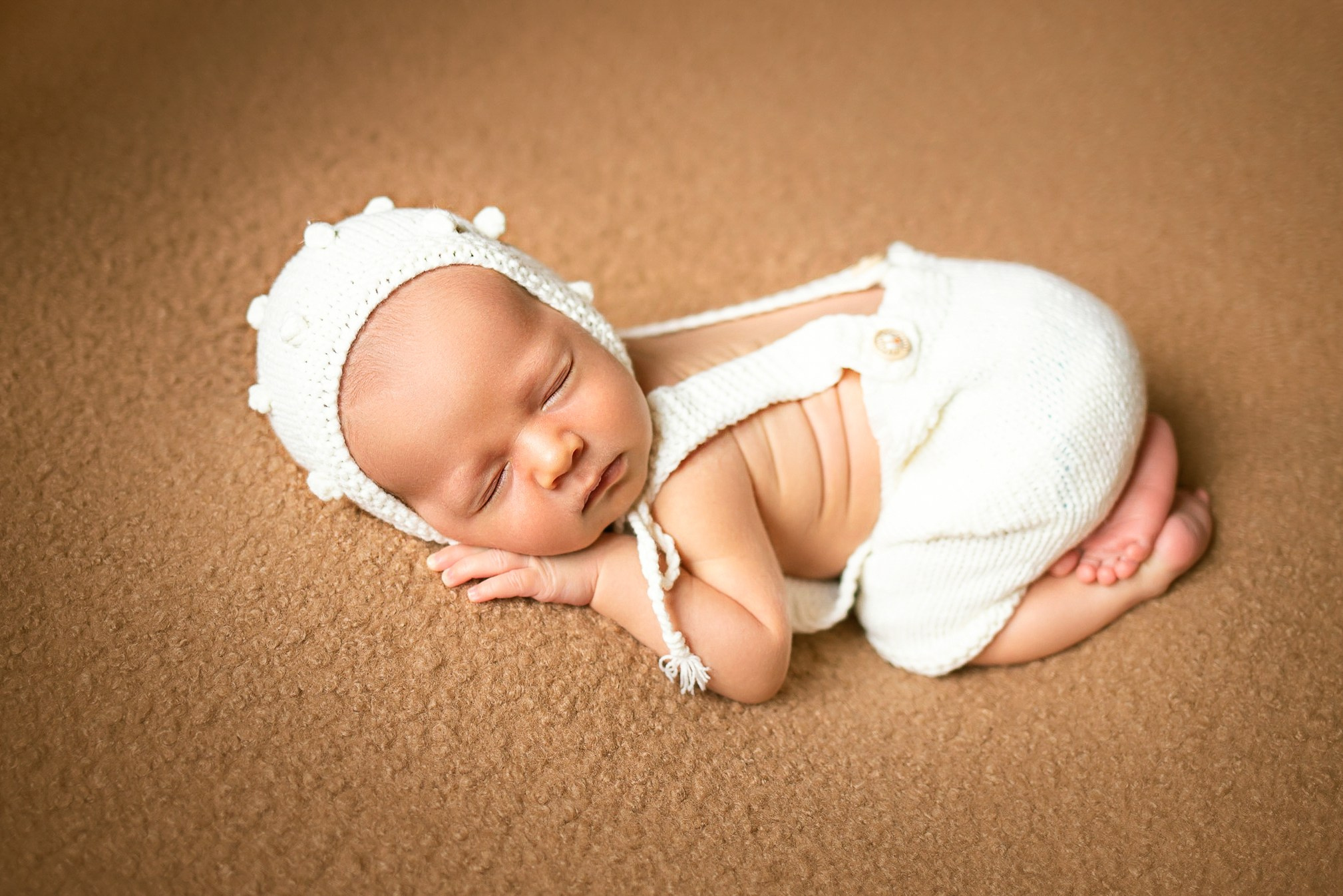 Фотосессия новорожденного. Фотограф новорожденных в Новосибирске
