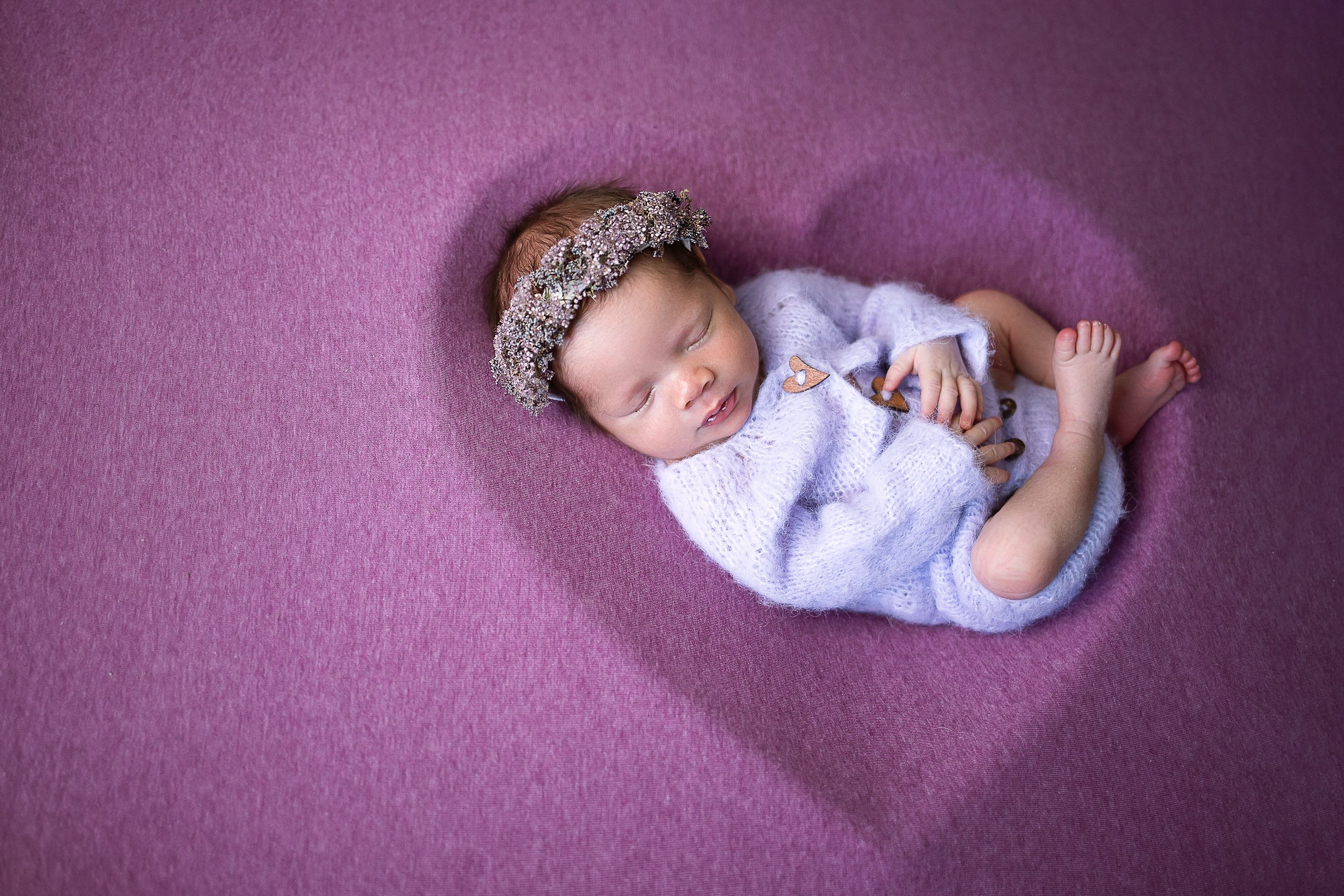 Фотосессия новорожденного. Фотограф новорожденных в Новосибирске