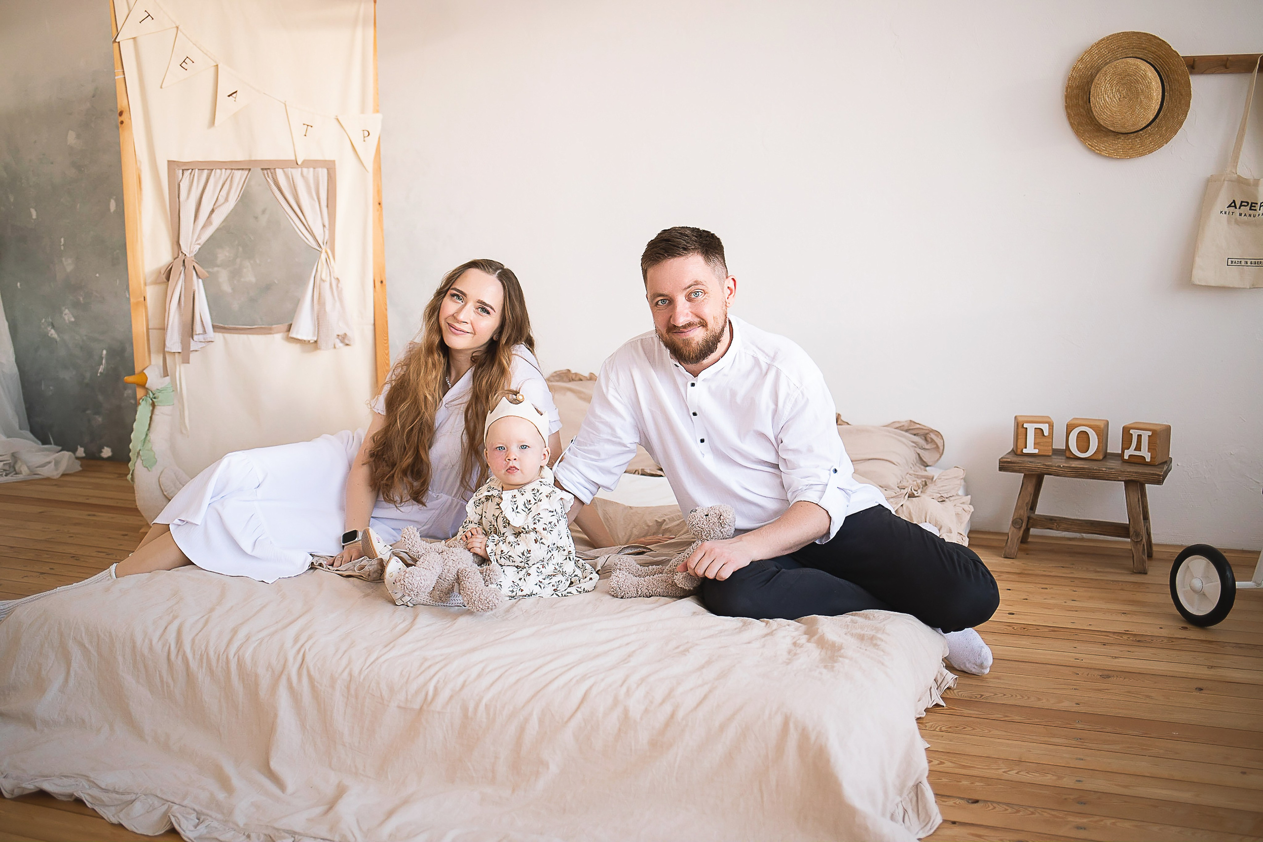 Детская, семейная фотосессия. Фотограф новорожденных в Новосибирске