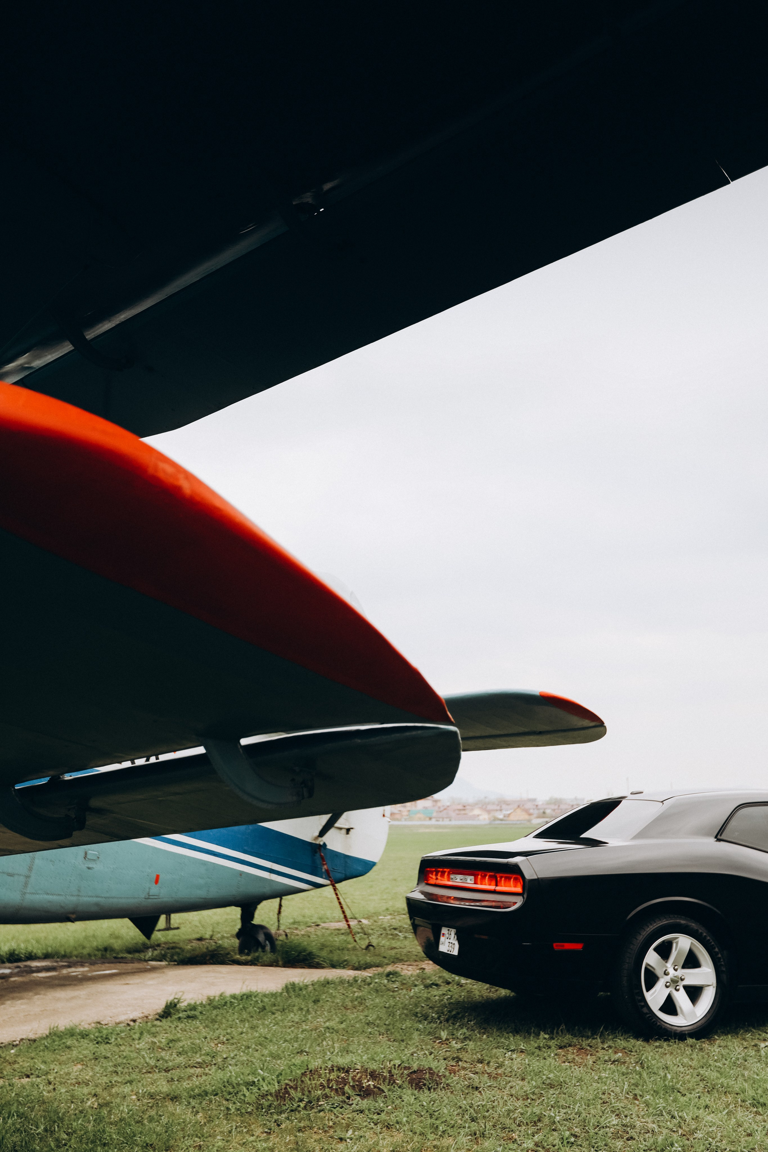 Dodge Challenger SRT Demon. Свадебный и портретный фотограф в Пятигорске, КМВ — Власова Юля