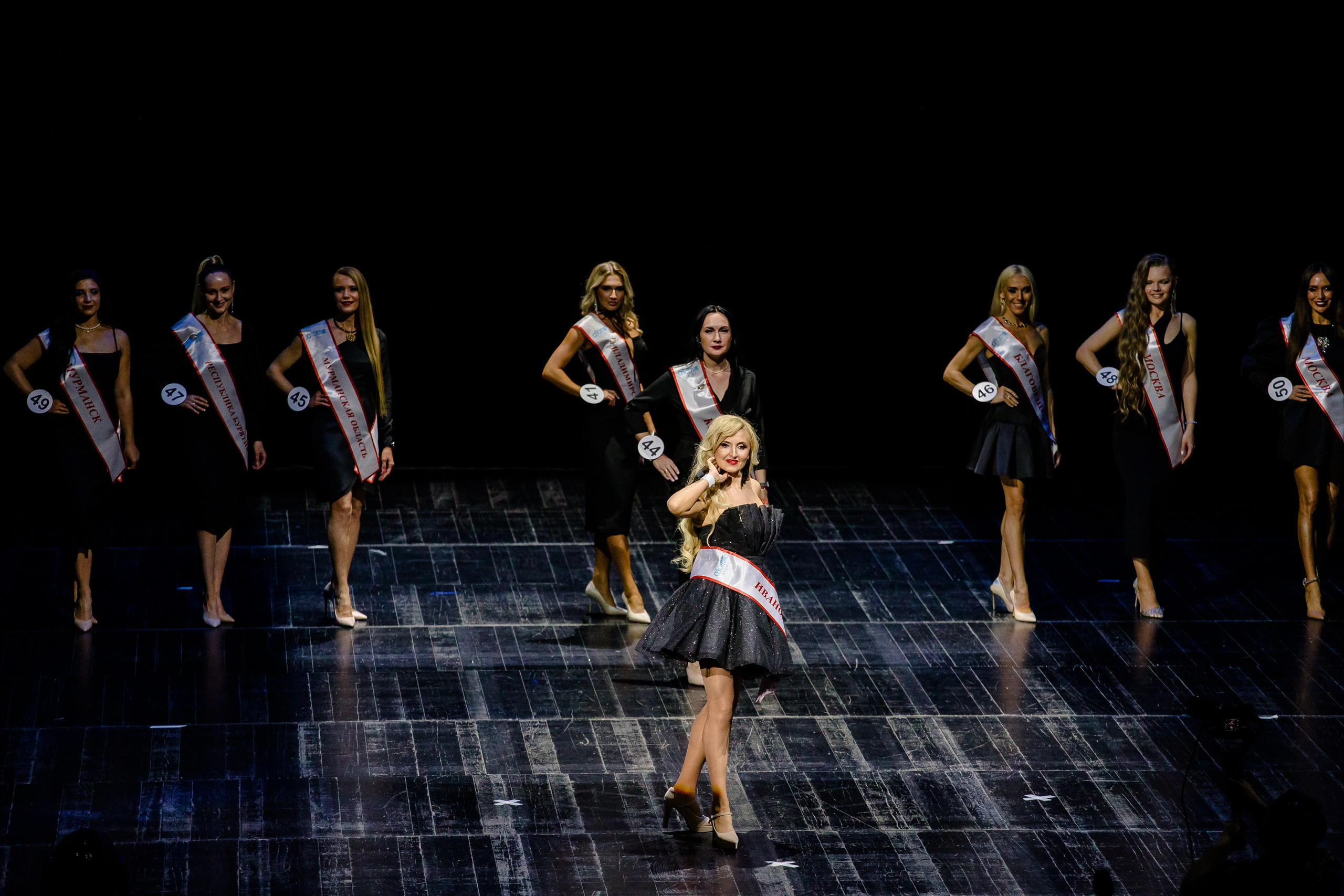 Репортажная съёмка. Свадебный фотограф в Иваново Гитарина Черняева