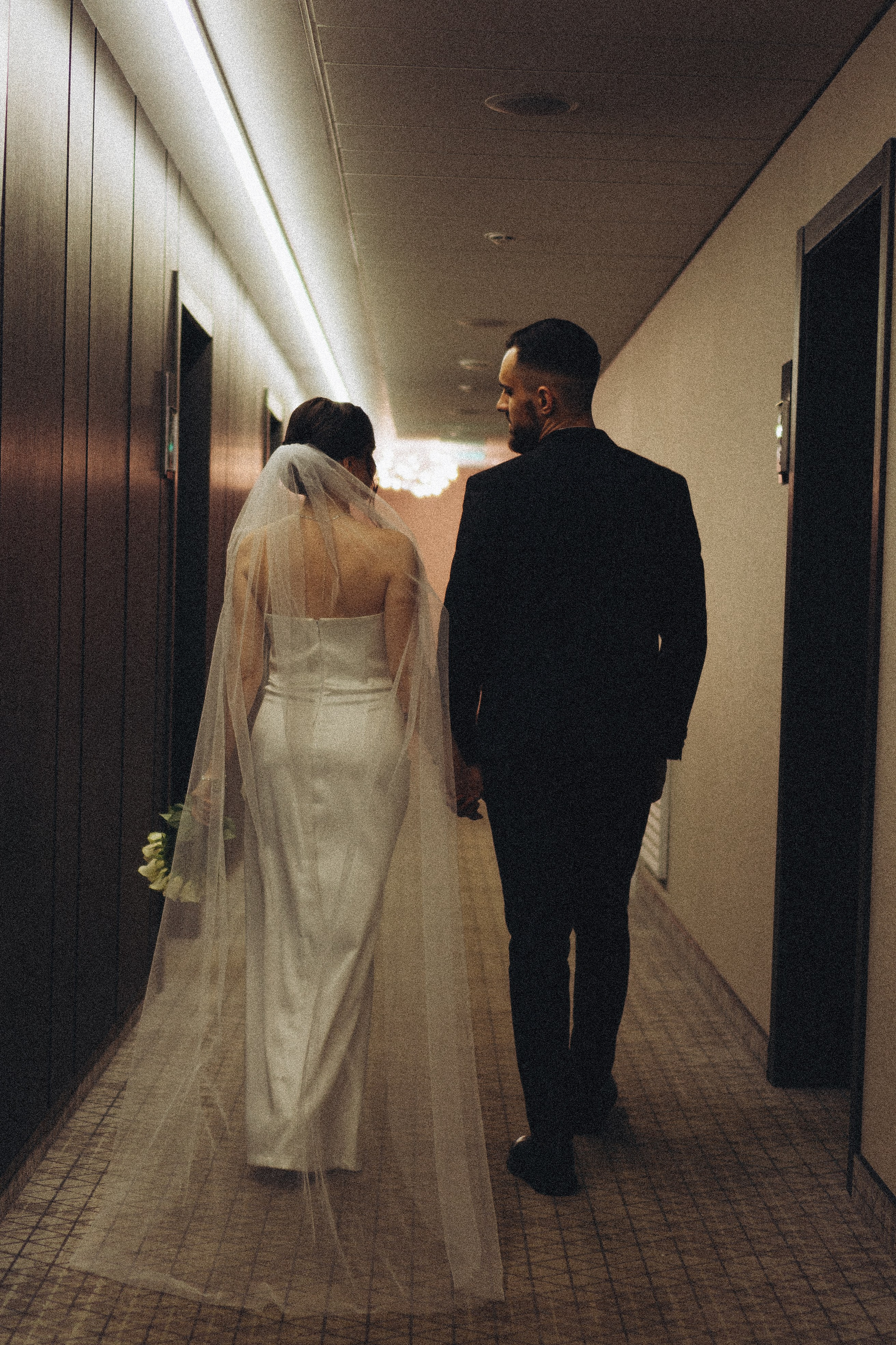 СВАДЕБНАЯ СЬЕМКА СБОРОВ ЖЕНИХА И НЕВЕСТЫ В ОТЕЛЕ И ТАКЖЕ ФОТОСЕССИИЯ В ОТЕЛЕЕ МЕГАПОЛИС БРЯНСК. Профессиональный фотограф, Санкт-Петербург — Виктория Богомолова