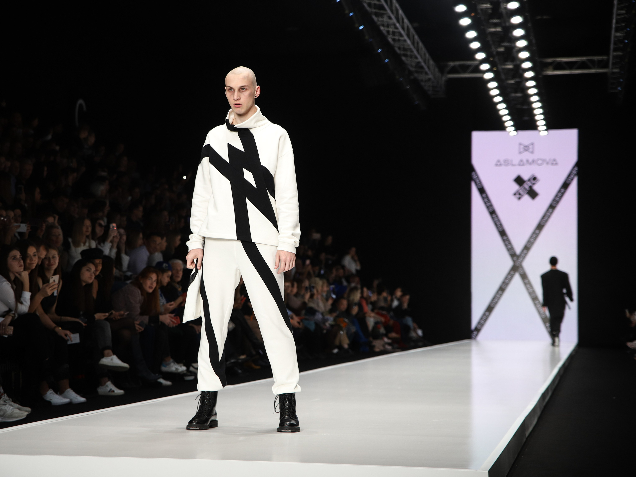 Mercedes Benz Fashion Week Russia. Фотограф и видеограф в Москве Ирина Фомочкина