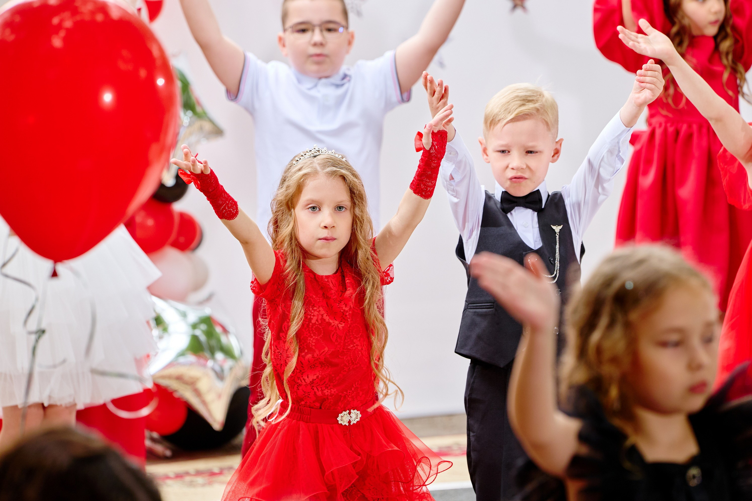 Выпускной 45 сад. Фотограф Выпускные альбомы Таганрог Сергей Коробченко