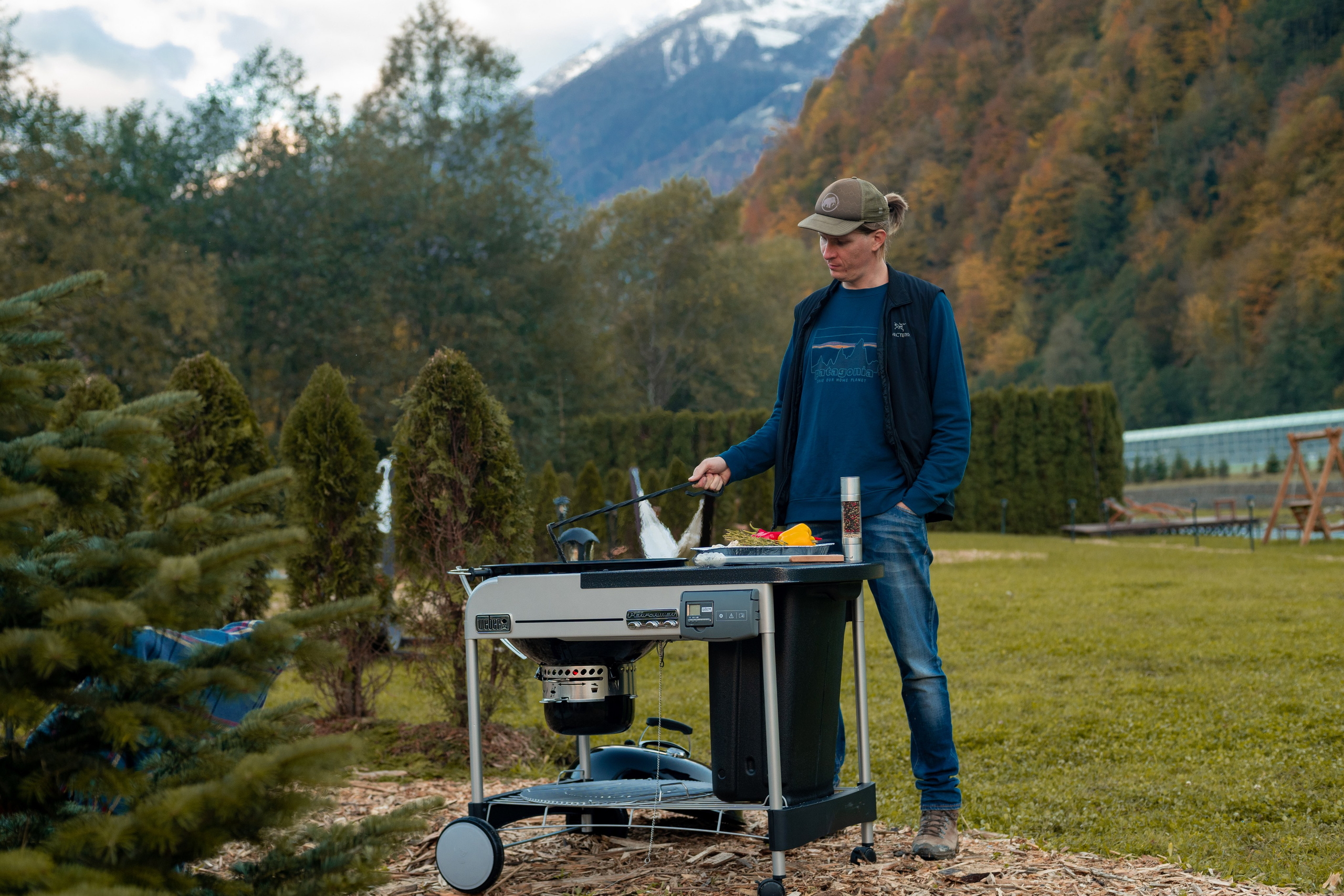 Контент съемка места для отдыха на курорте Газпром Поляна «Мзымта Пляж». Репортажный фотограф в Красной Поляне и Сочи Павлюченко Екатерина