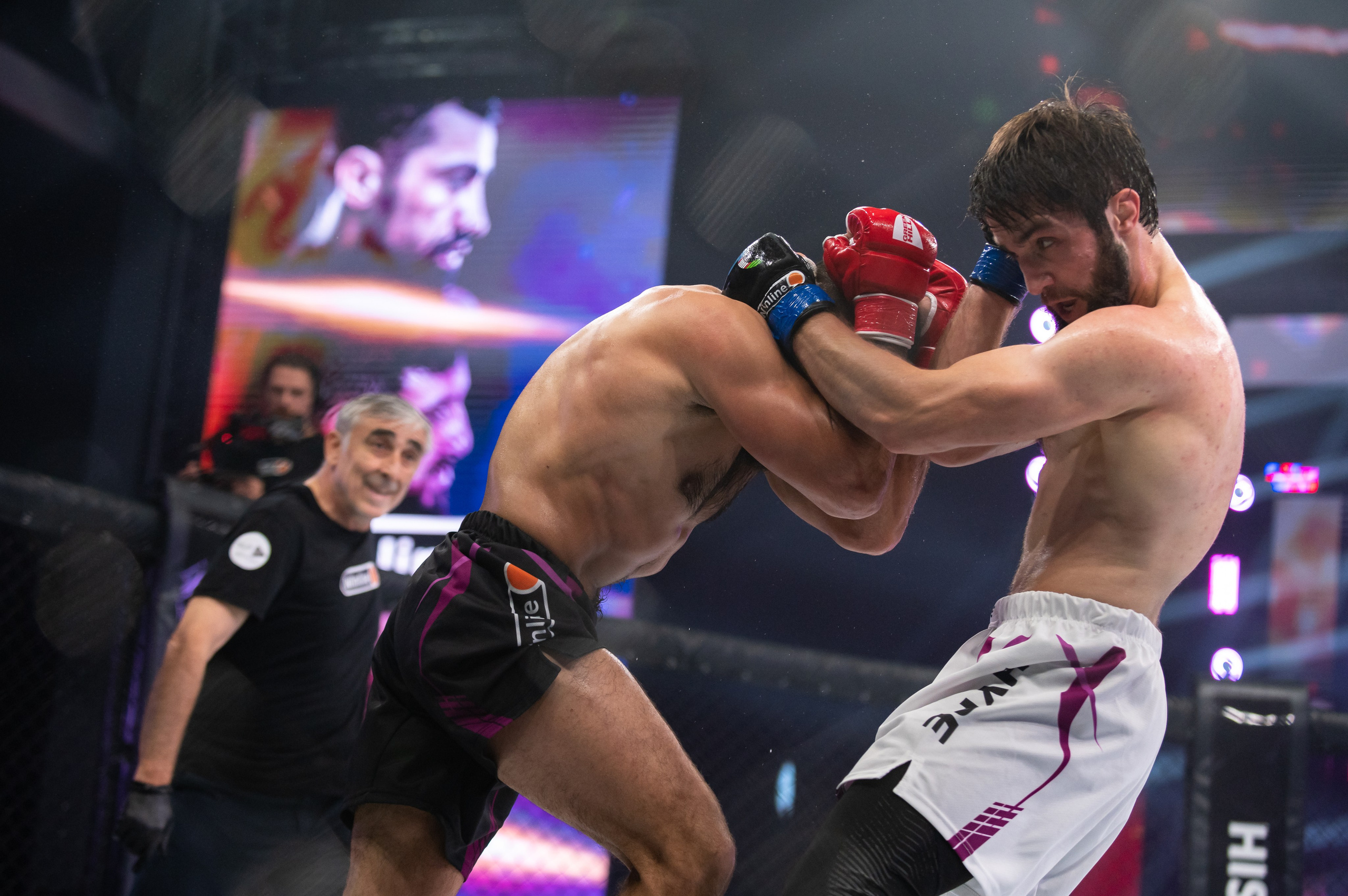 Бои. Репортажный фотограф в Красной Поляне и Сочи Павлюченко Екатерина