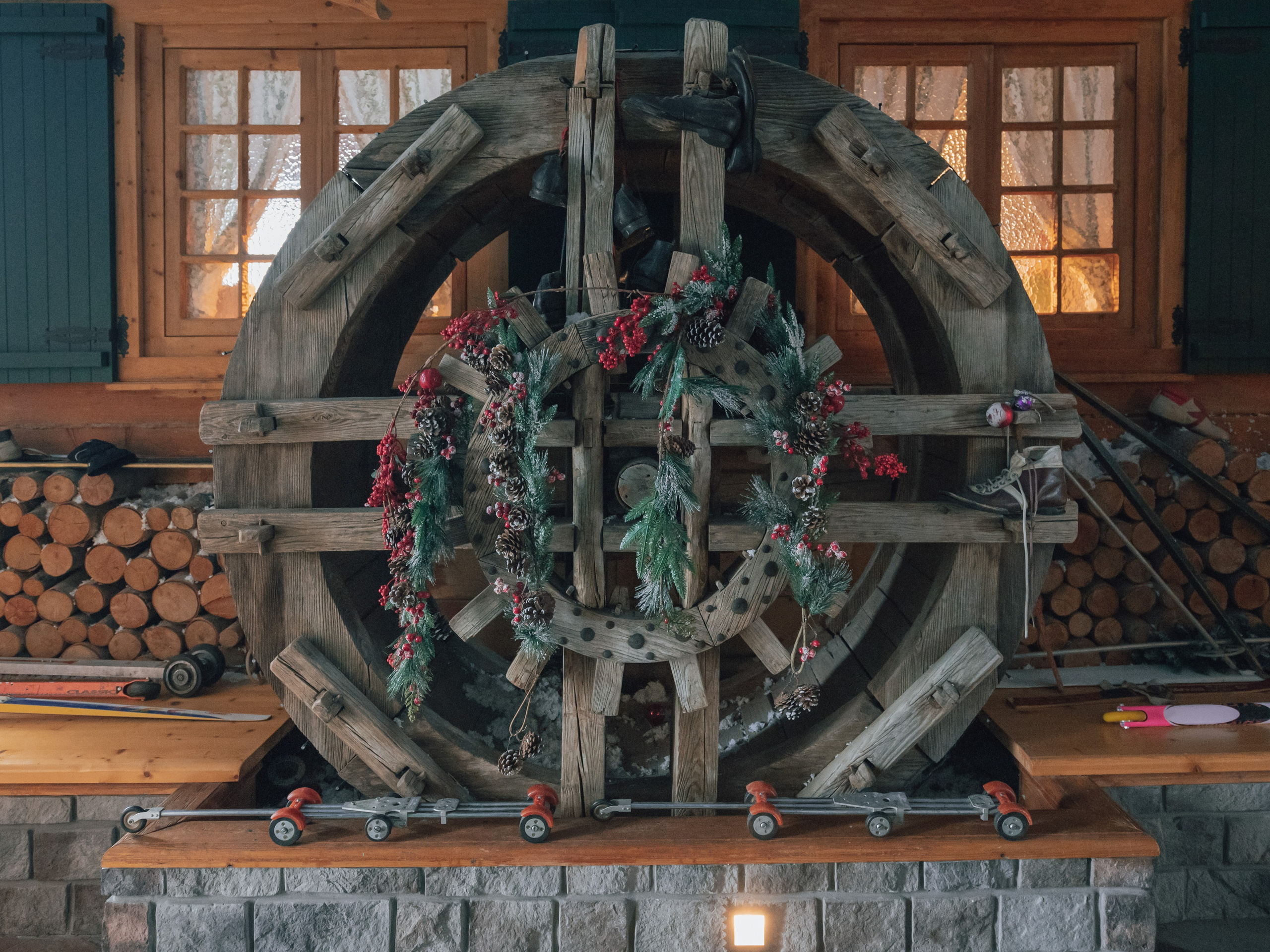 Ресторан «Шале» на курорте Газпром Поляна. Репортажный фотограф в Красной Поляне и Сочи Павлюченко Екатерина