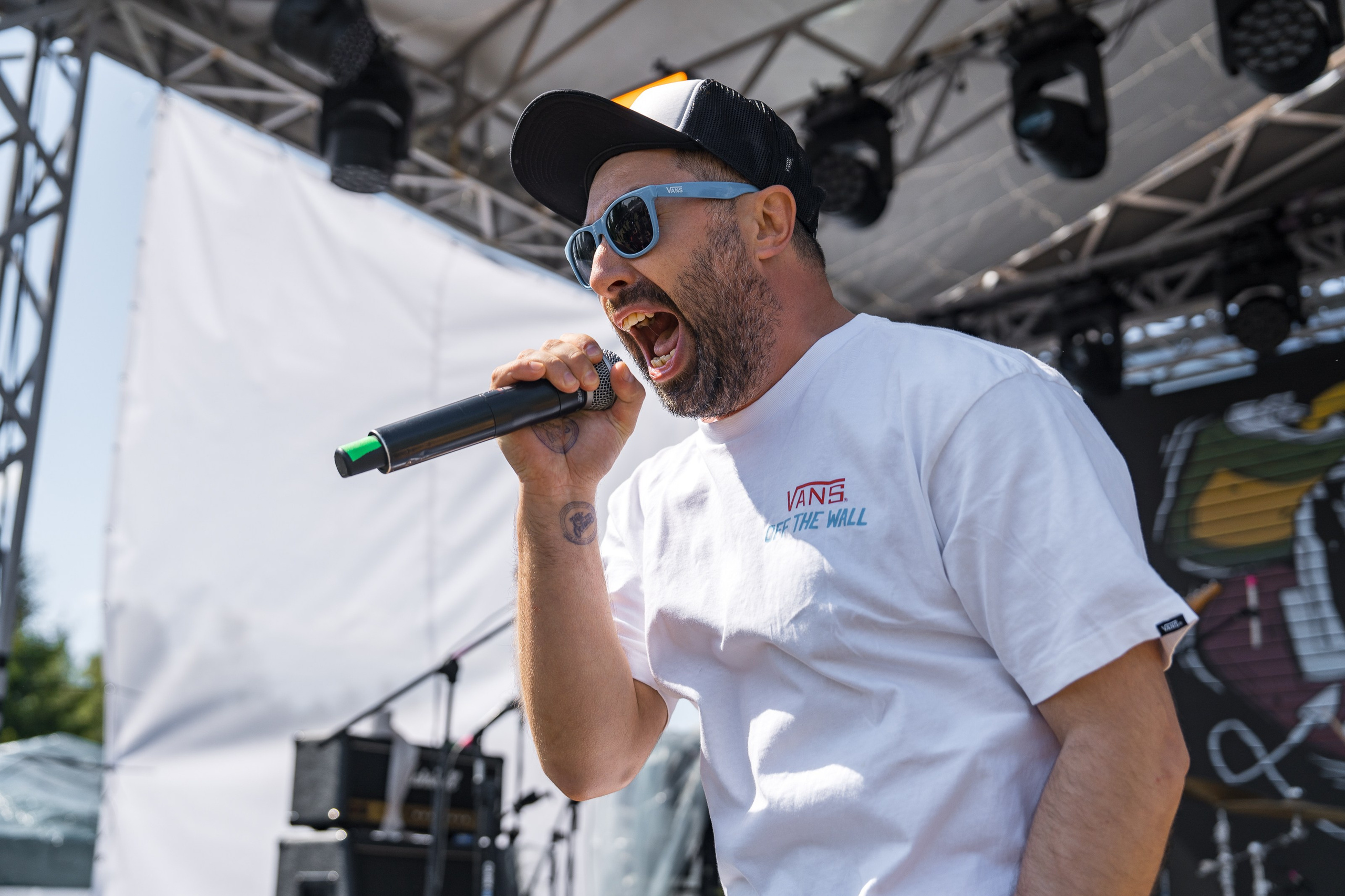 Фотоотчет с главного панк-рок фестиваля страны Anti-Party 2025. Фотограф Николай Прокофьев модельные тесты в Москве